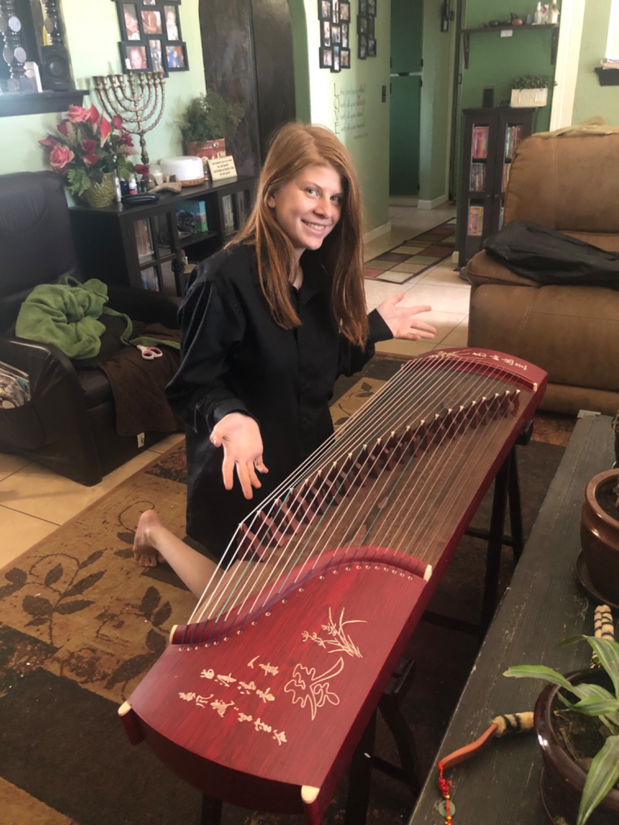 OrientalMusicSanctuary Paulownia Travel Guzheng - Rosewood - Travel Sized Guzheng customer photo 2