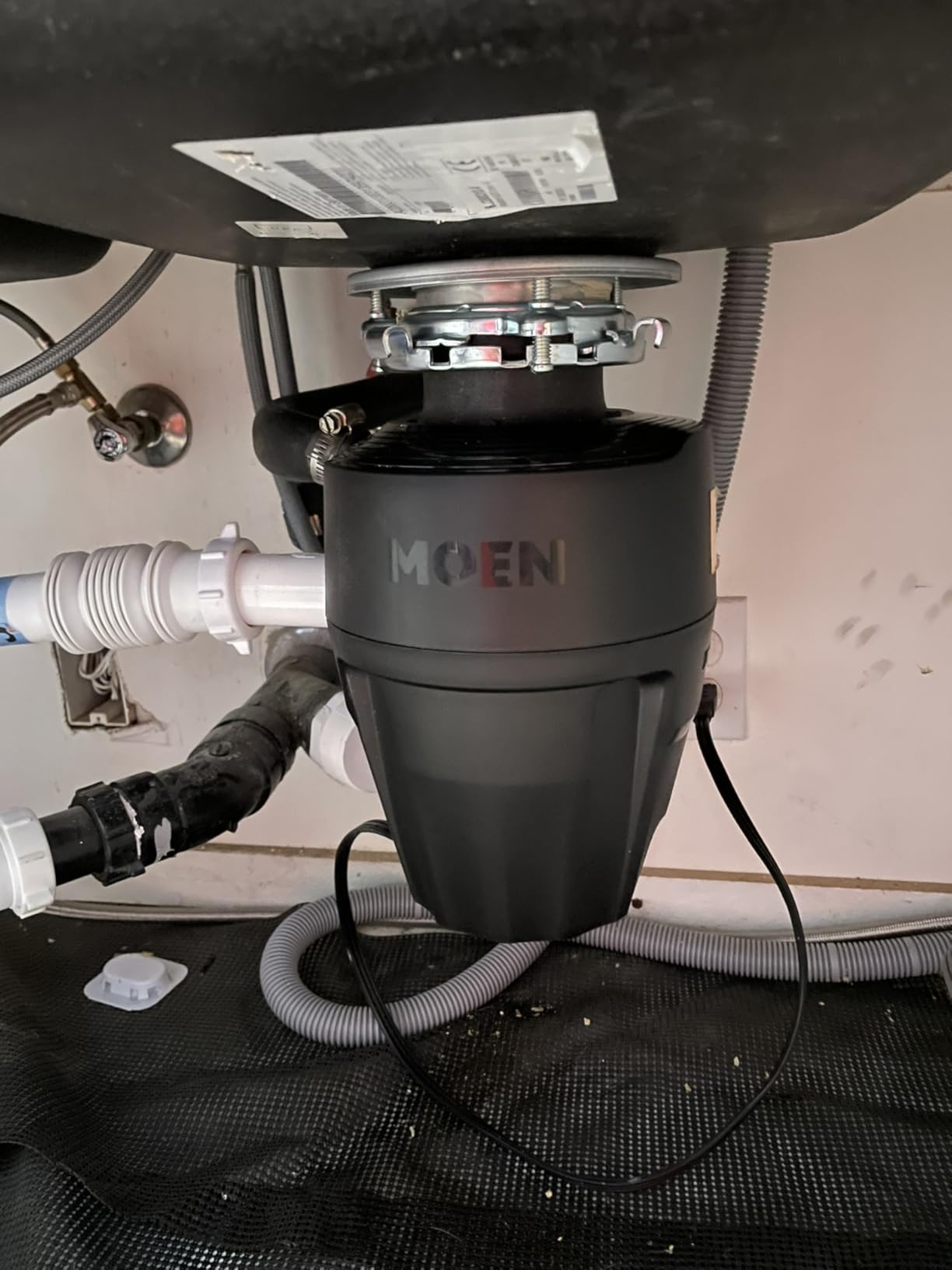 Moen GXB75C Host Series 3/4 HP Garbage Disposal with Power Cord, Batch Feed Control Activation and Sound Reduction customer photo 1