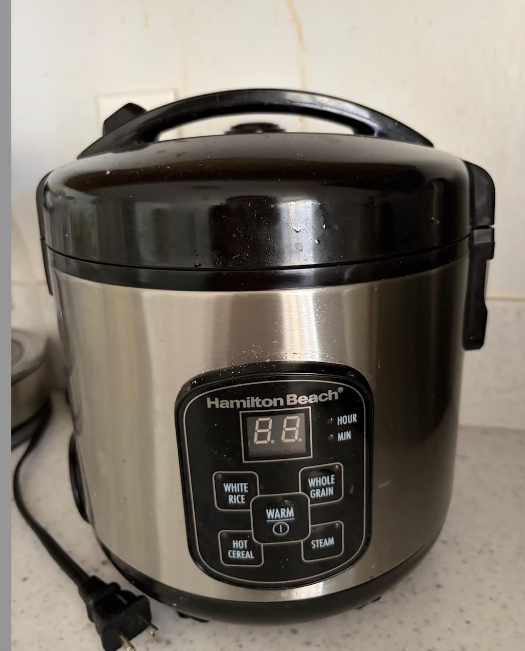 Hamilton Beach Digital Programmable Rice Cooker & Food Steamer, 8 Cups Cooked (4 Uncooked), With Steam & Rinse Basket, Stainless Steel (37518) customer photo 1