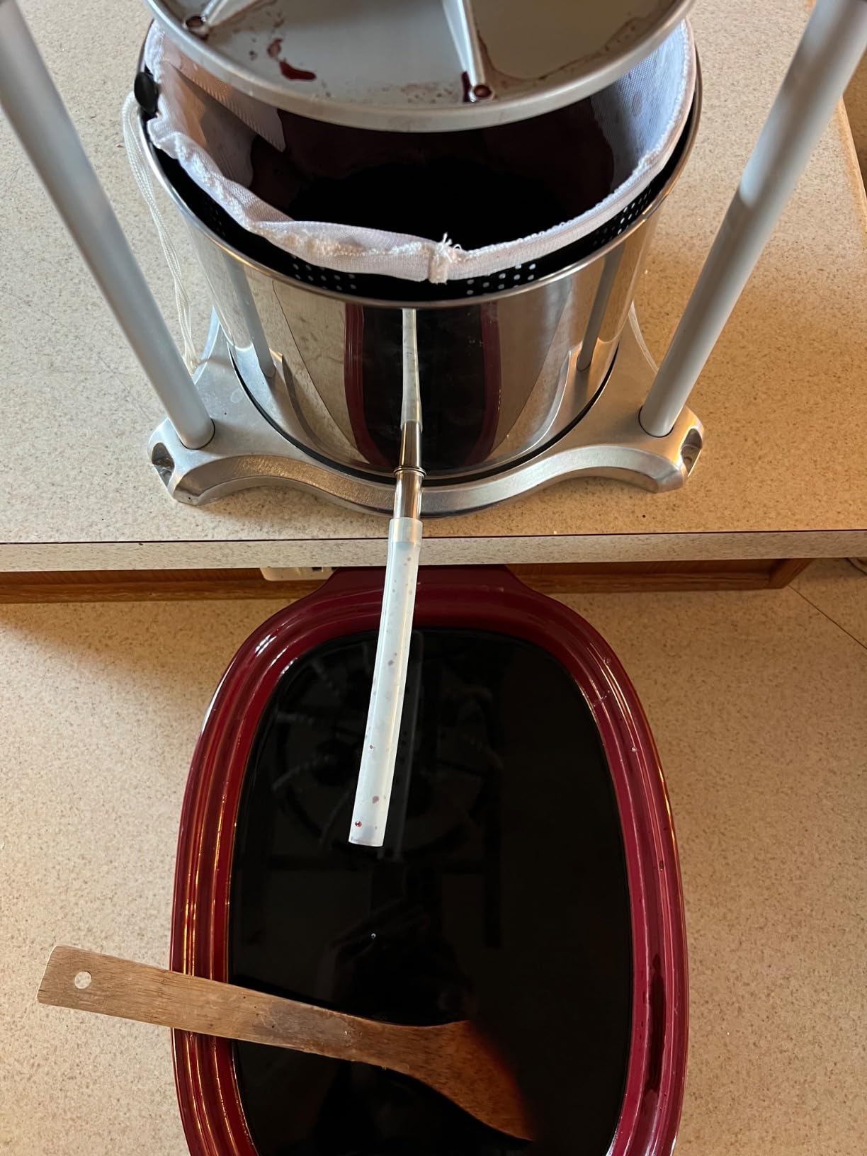 Manual Cheese Press, 0.8 Gallon Heavy Duty Food Press for Cheese, Tofu & Vegetable Dehydration - Stainless Steel Basket Herb & Tincture Press with Filter Bags, Not for Hard Fruits customer photo 2