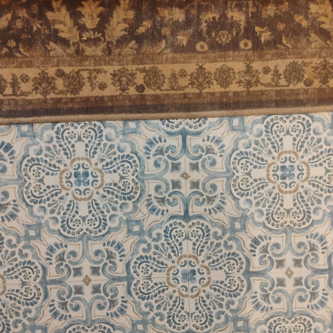 FloorPops FP2477 Fontaine Peel & Stick Floor Tiles, Blue customer photo 2