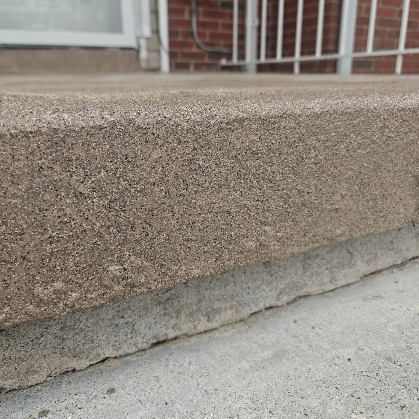 KILZ Decorative Slip-Resistant Concrete Coating, Tan, 1 Gallon customer photo 2