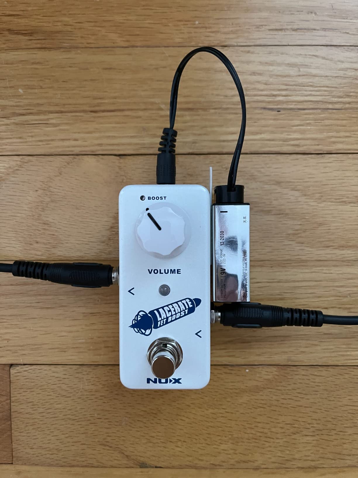 NUX Lacerate Mini Booster Guitar Boost Pedal, Dual FET Circuit Design Clean and Crank Boost, Luminous Control Knob True Bypass or Buffer Bypass customer photo 1