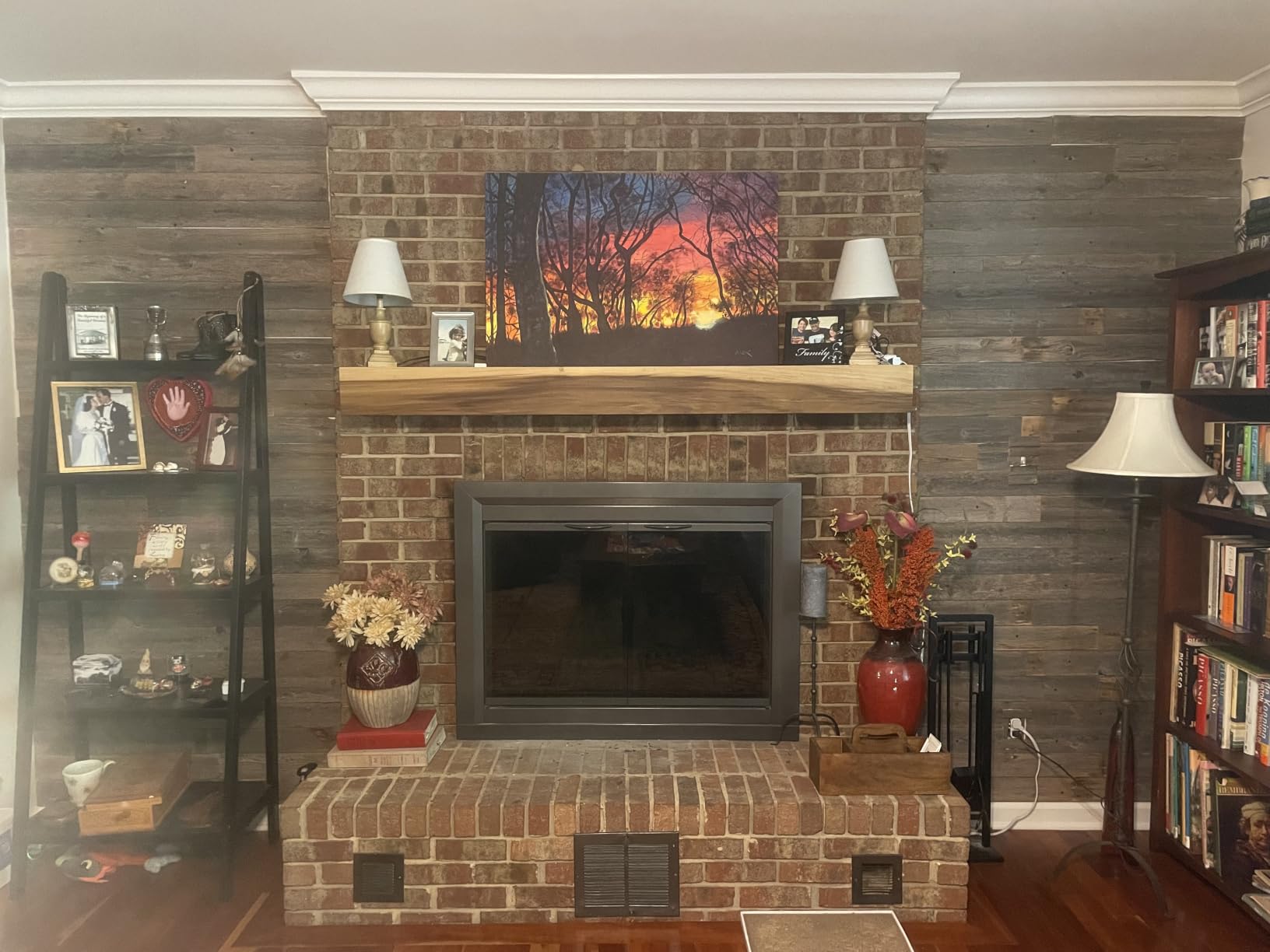 Real Wood Nail Up Application Rustic Reclaimed Naturally Weathered Barn Wood Accent Paneling Board Planks for Home Walls (46 Square feet) customer photo 1