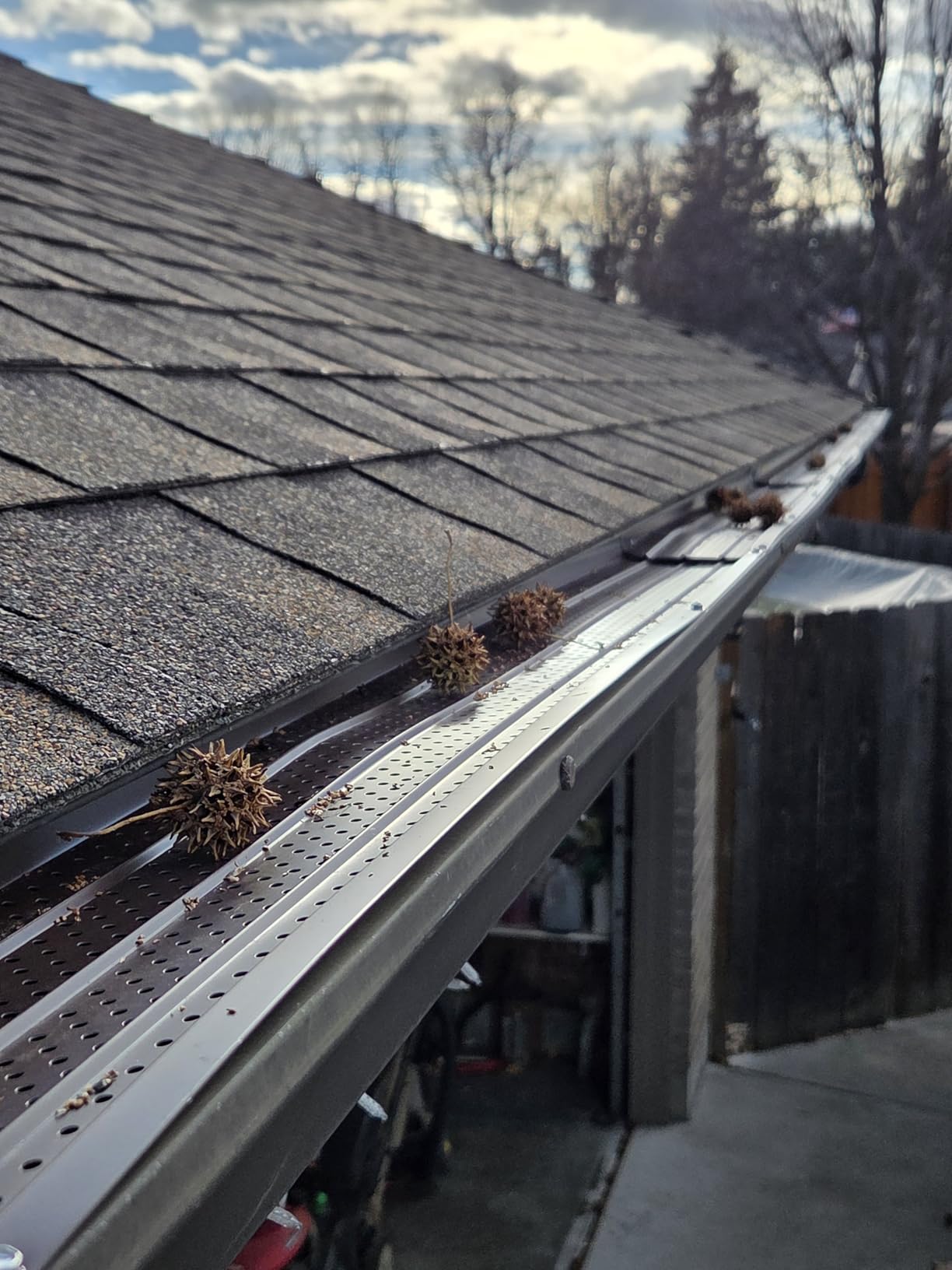 FlowGuard Gutter Guard, USA Made Professional DIY 5 Inch 50-Year Gutter Cover Leaf Protection System - White - Aluminum - 125 Feet - by FlexxPoint customer photo 2