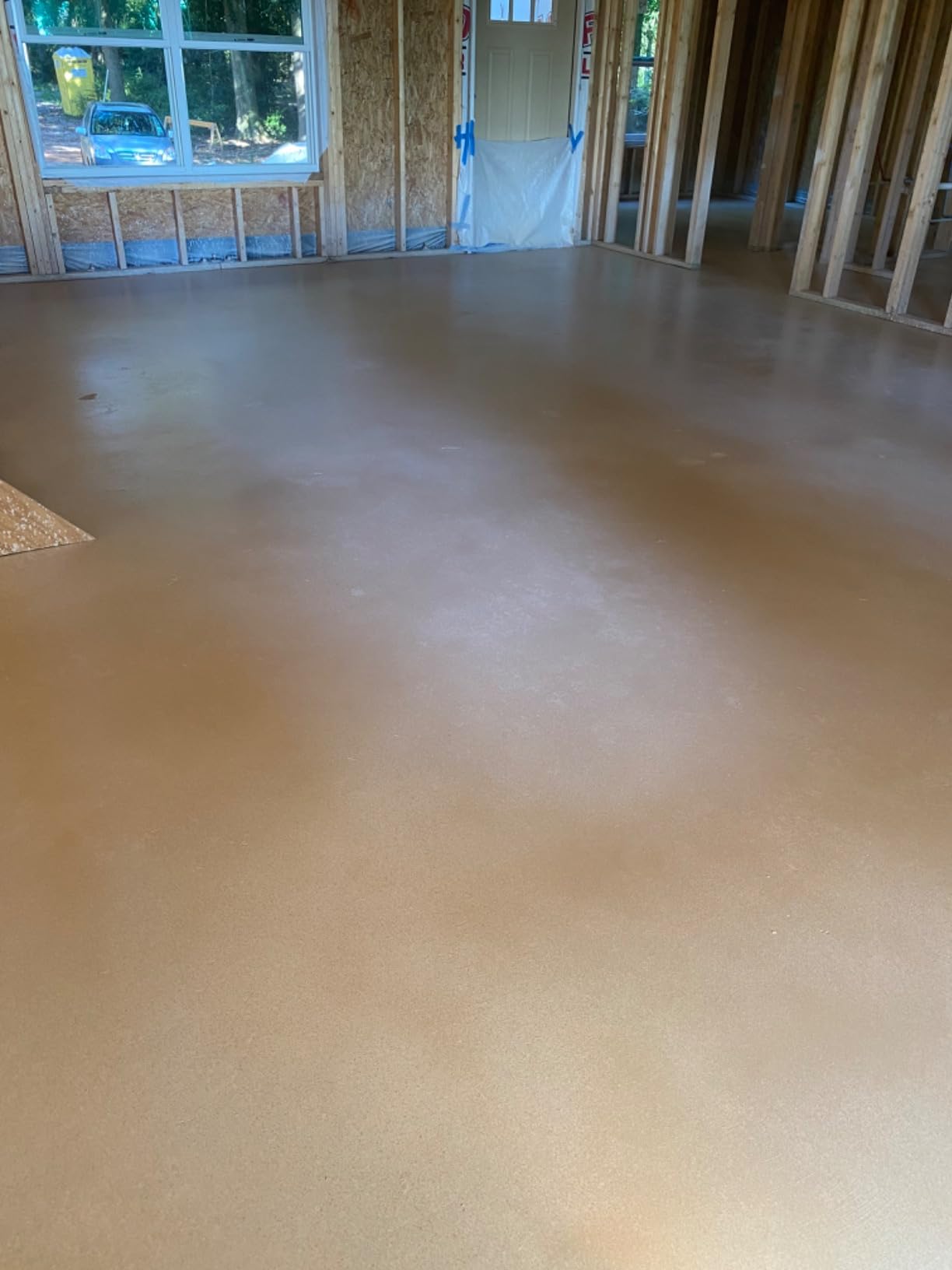 INSL-X TuffCrete Waterborne Acrylic Concrete Stain Paint, Desert Sand, 1 Gallon customer photo 1