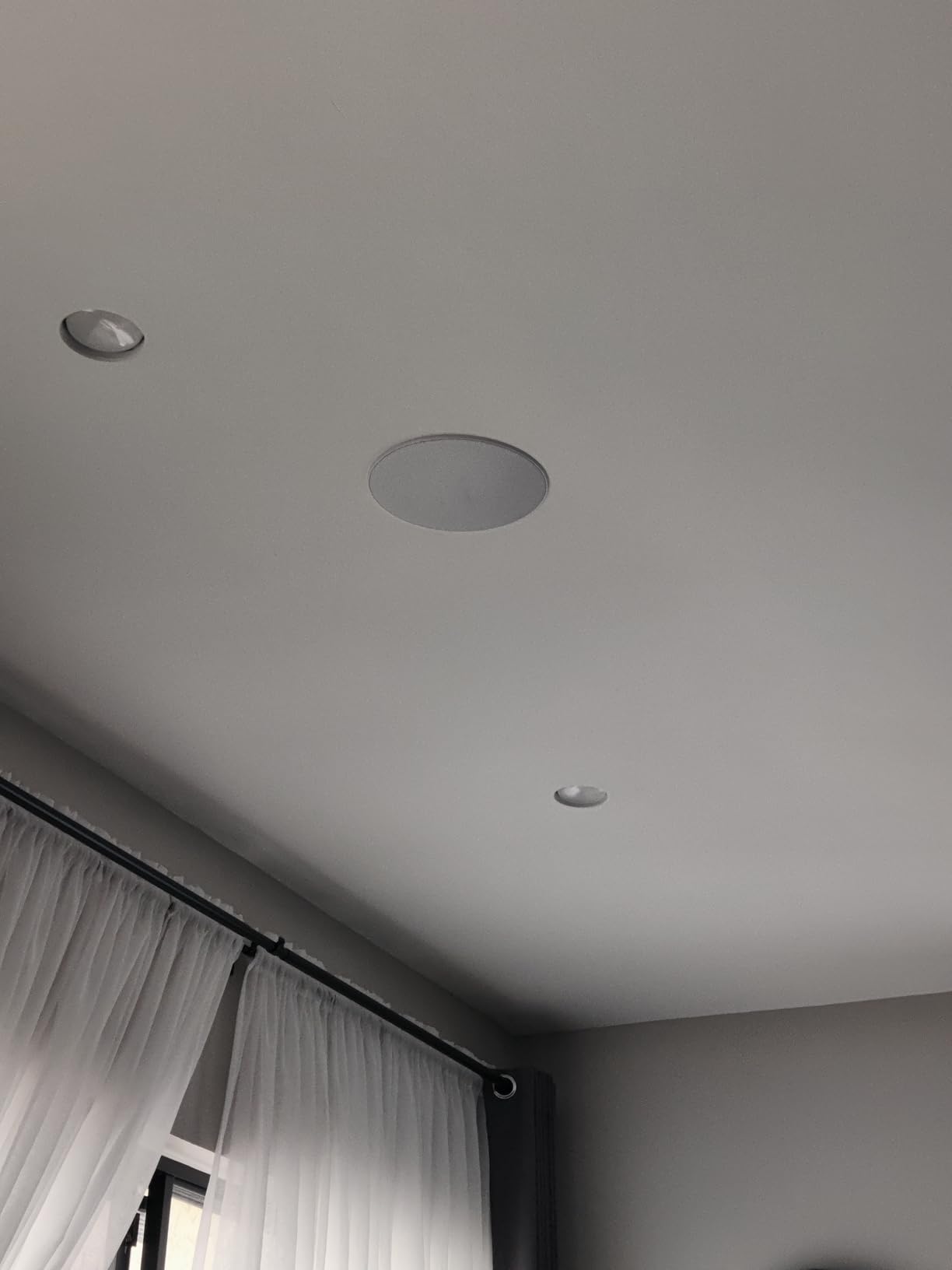 Monoprice 2-Way Carbon Fiber In-Ceiling Speakers - 8-Inch, With 15 Degree Angled Drivers, Pair - Alpha Series customer photo 1