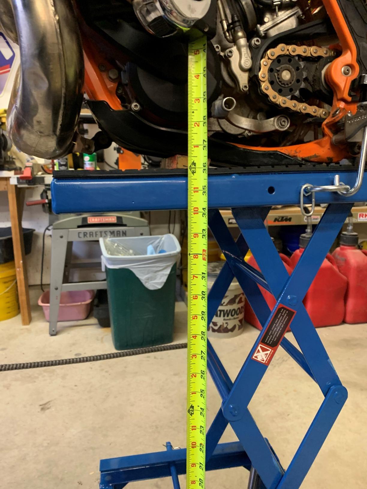 DURHAND 300 lbs Hydraulic Motorcycle Scissor Jack Lift Foot Step Wheels for Small Dirt Bikes customer photo 2