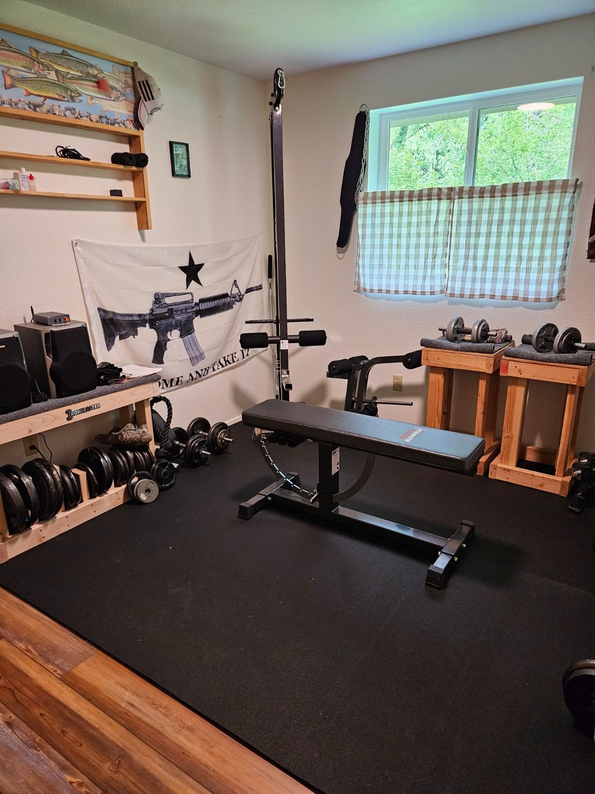 American Floor Mats 3/8in (9mm) Thick Solid Black 4' x 8' Heavy Duty Rubber Rolls, Protective Exercise Mats, Home Gym Rubber Flooring customer photo 2