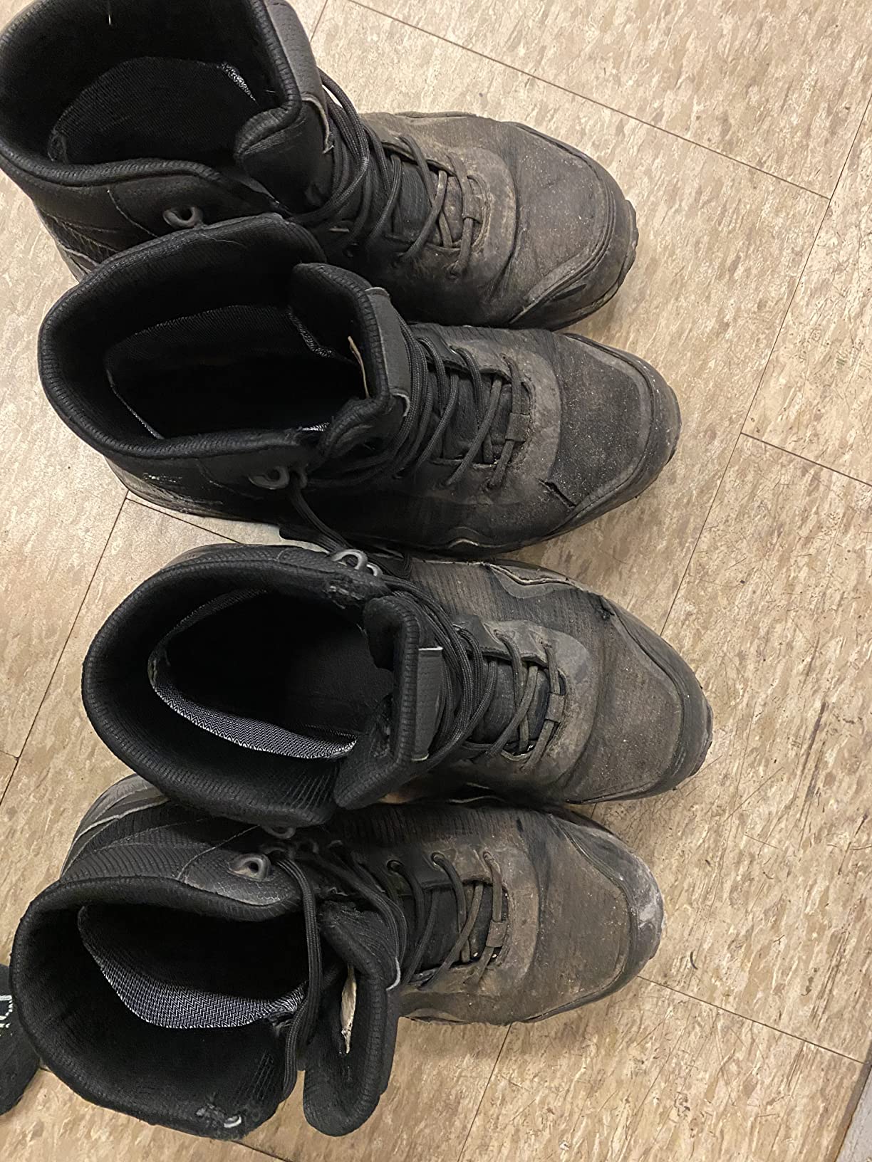 Men's Mid Top Waterproof Hiking Boots customer photo 2