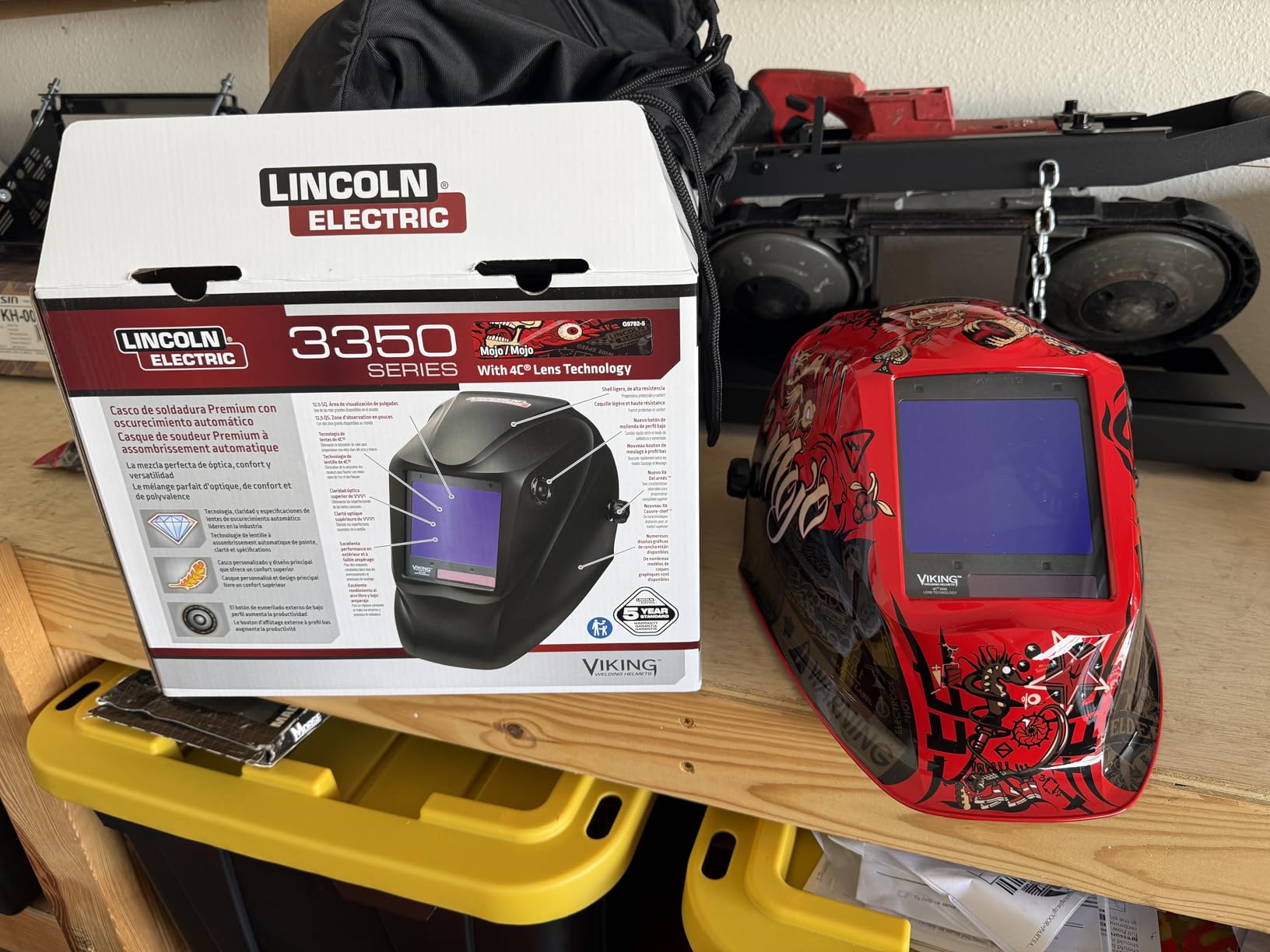 Lincoln Electric K3034-4 VIKING 3350 Auto Darkening Welding Helmet with 4C Lens Technology, Matte Black, extra large customer photo 1