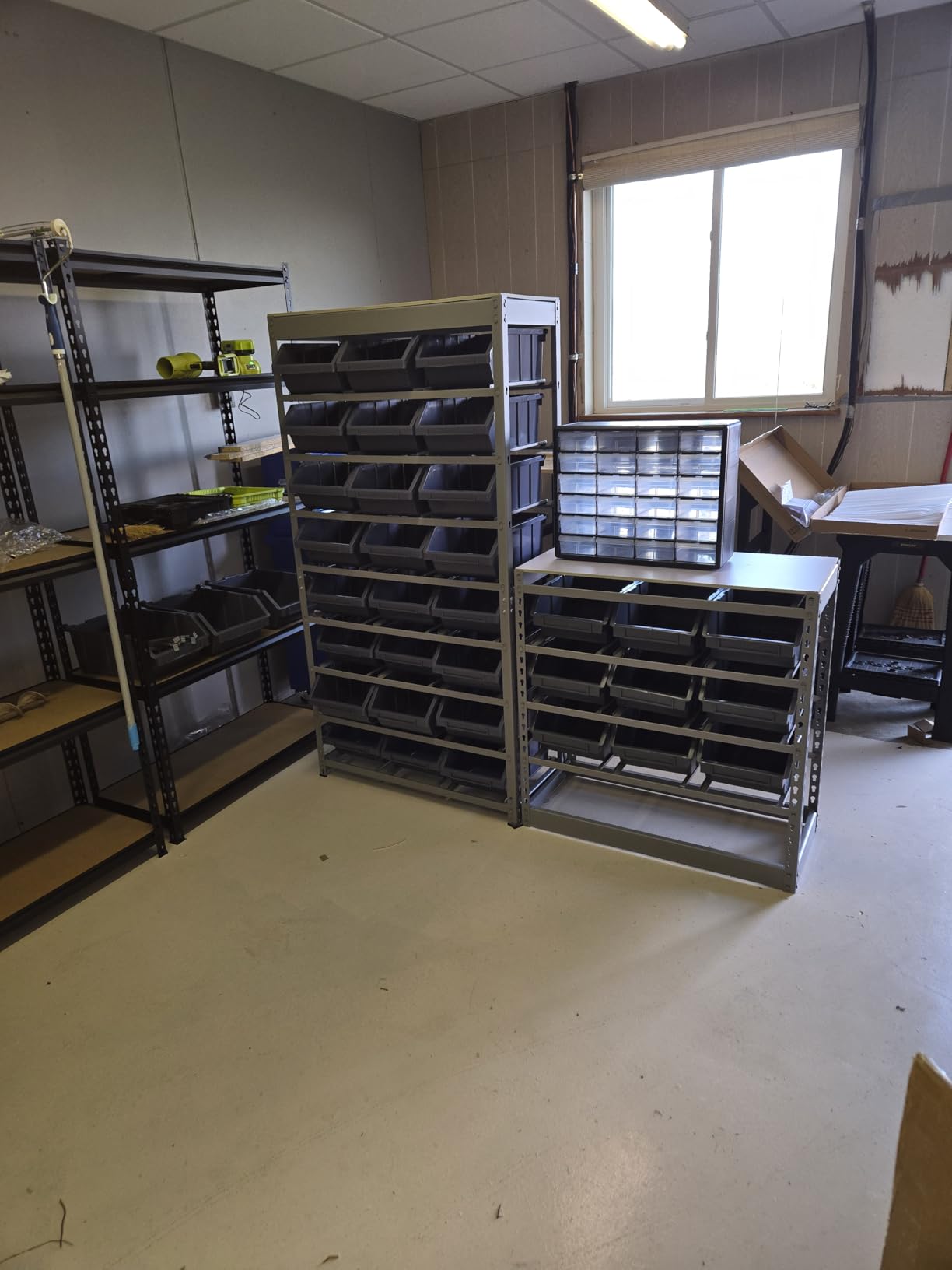King's Rack Bin Rack Boltless Steel Storage System Organizer w/ 12 Plastic Bins in 4 tiers customer photo 2