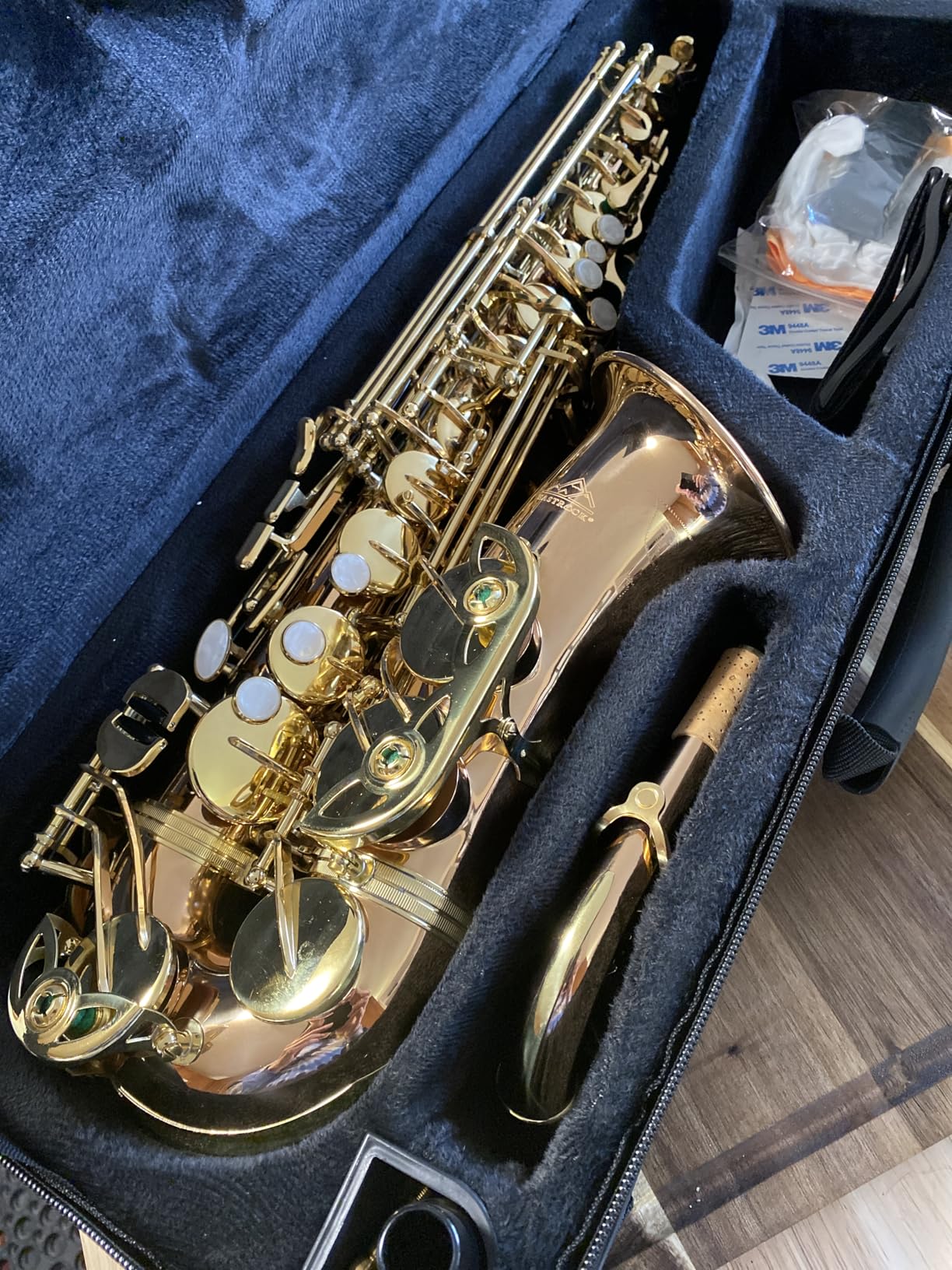 EASTROCK Dark Blue/Golden Alto Saxophone E Flat Sax Full Kit for Students Beginner with Carrying Case,Mouthpiece,Mouthpiece Cushion Pads,Cleaning Cloth&Cleaning Rod,White Gloves,Neck Strap customer photo 2