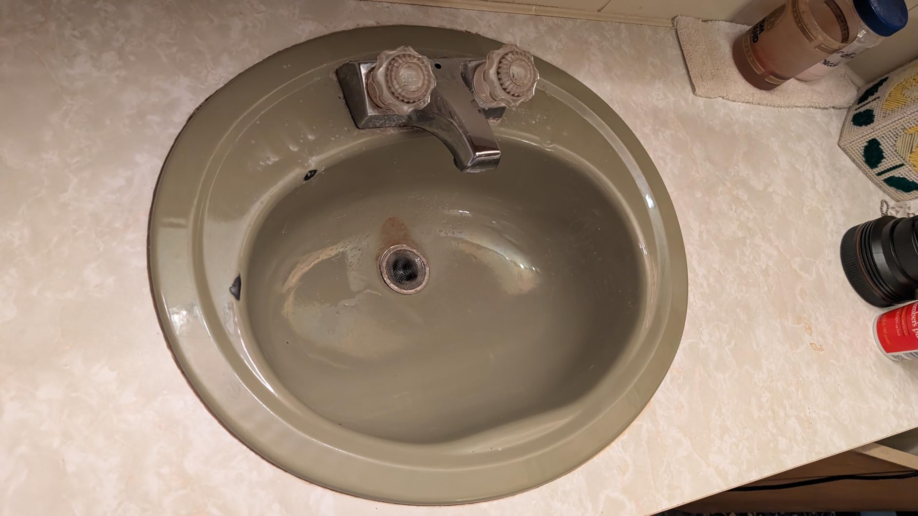 Design House 573428 Oval Drop-In Sink 20x17 Single Basin in White | Drop-In, Countertop, Transitional, Ceramic, Plumbing, 573428 customer photo 1