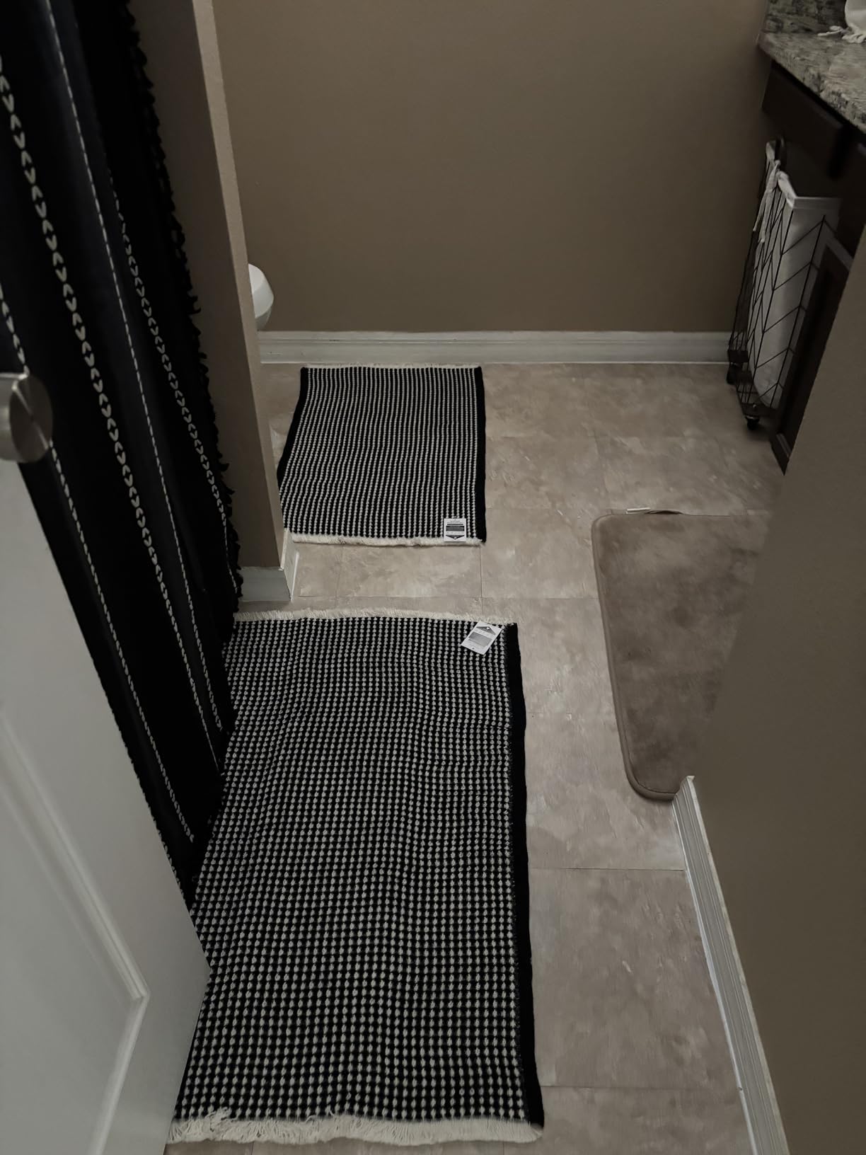 FloorPops FP3325 Canyon Peel & Stick Floor Tiles, Brown customer photo 1