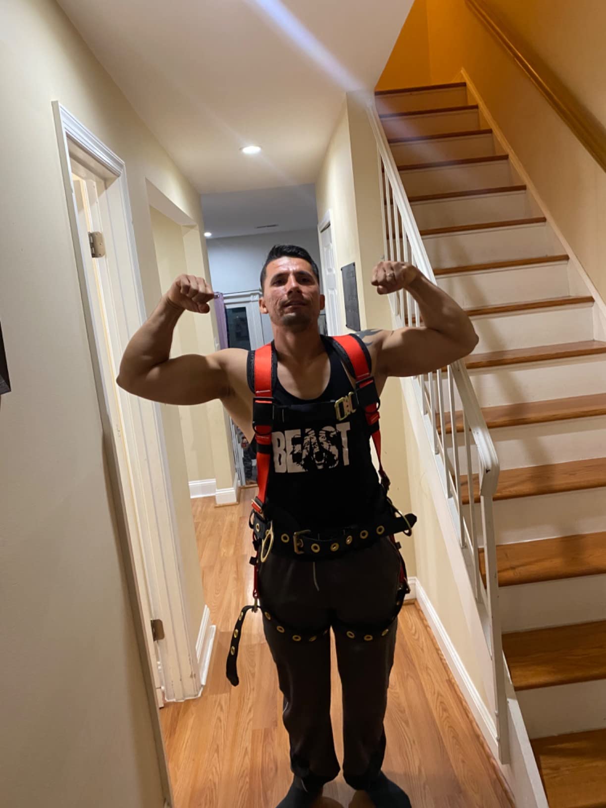 Hammerhead 5pt Safety Harness Back Padded, QCB Chest, Tongue Buckle Legs Straps, Back & Side D-Rings customer photo 2