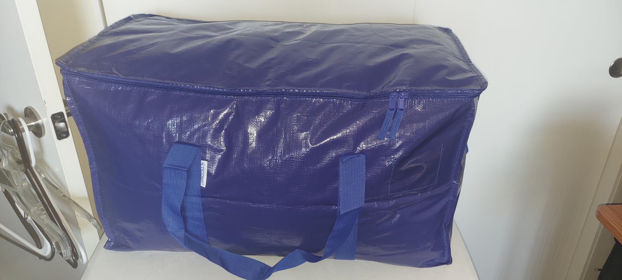 TICONN 6 Pack Extra Large Moving Bags Heavy Duty with Zippers & Carrying Handles, Durable Storage Bags Moving Boxes for Closet Organizers and Storage (6 Pack, Blue) customer photo 2