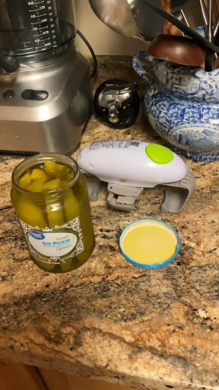 INSTACAN Higher Torque and One Touch Electric Jar Opener Easy Remove Almost Size Lid with Auto-Off, Powerful Bottle Opener for Arthritic Hands, Automatic Jar Opener for Weak Hands and Seniors (White) customer photo 1