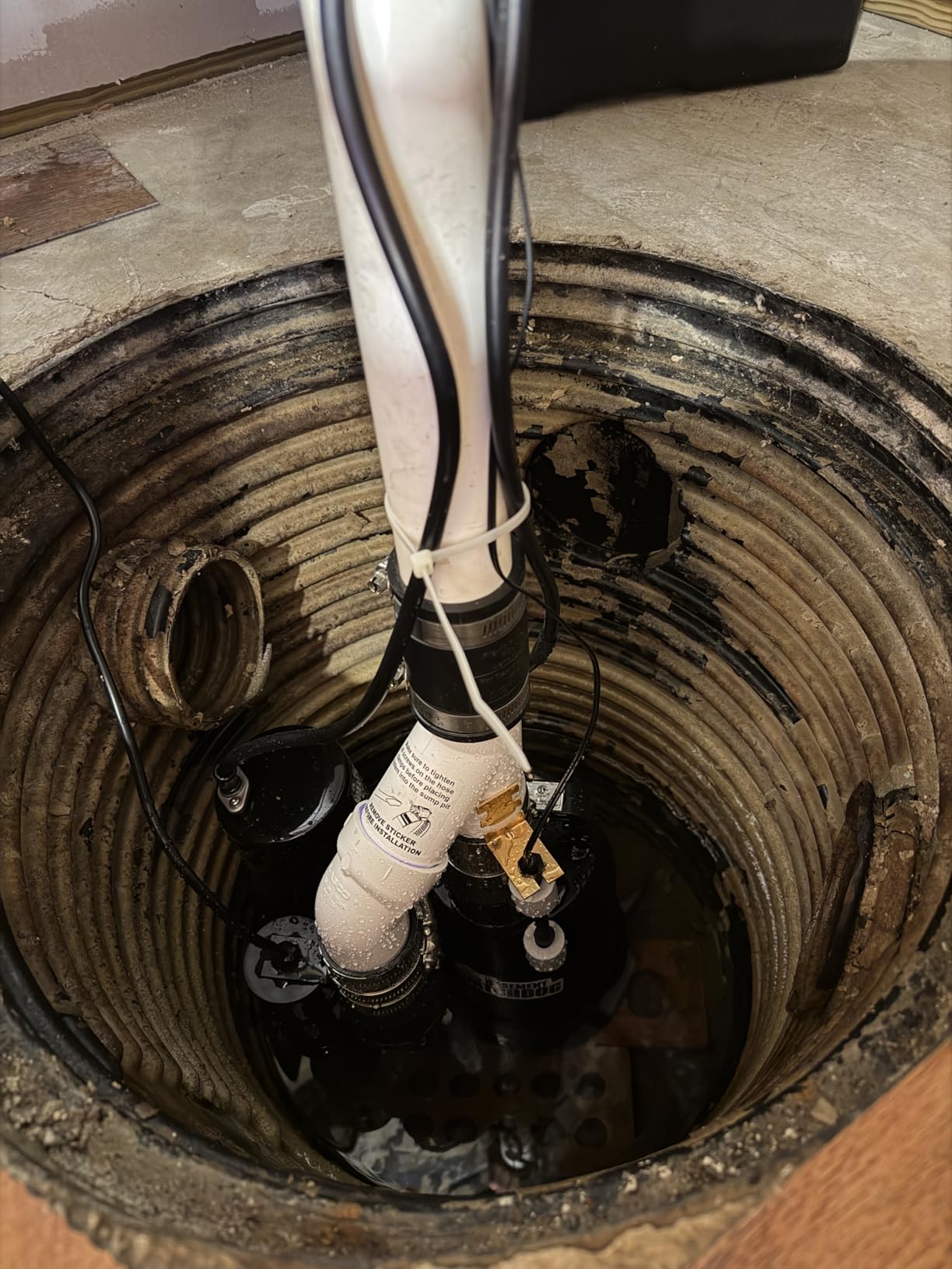 The Basement Watchdog Combo Preassembled Primary & Battery Backup Sump Pump System w/Monitoring Controller (CITS-50) customer photo 1