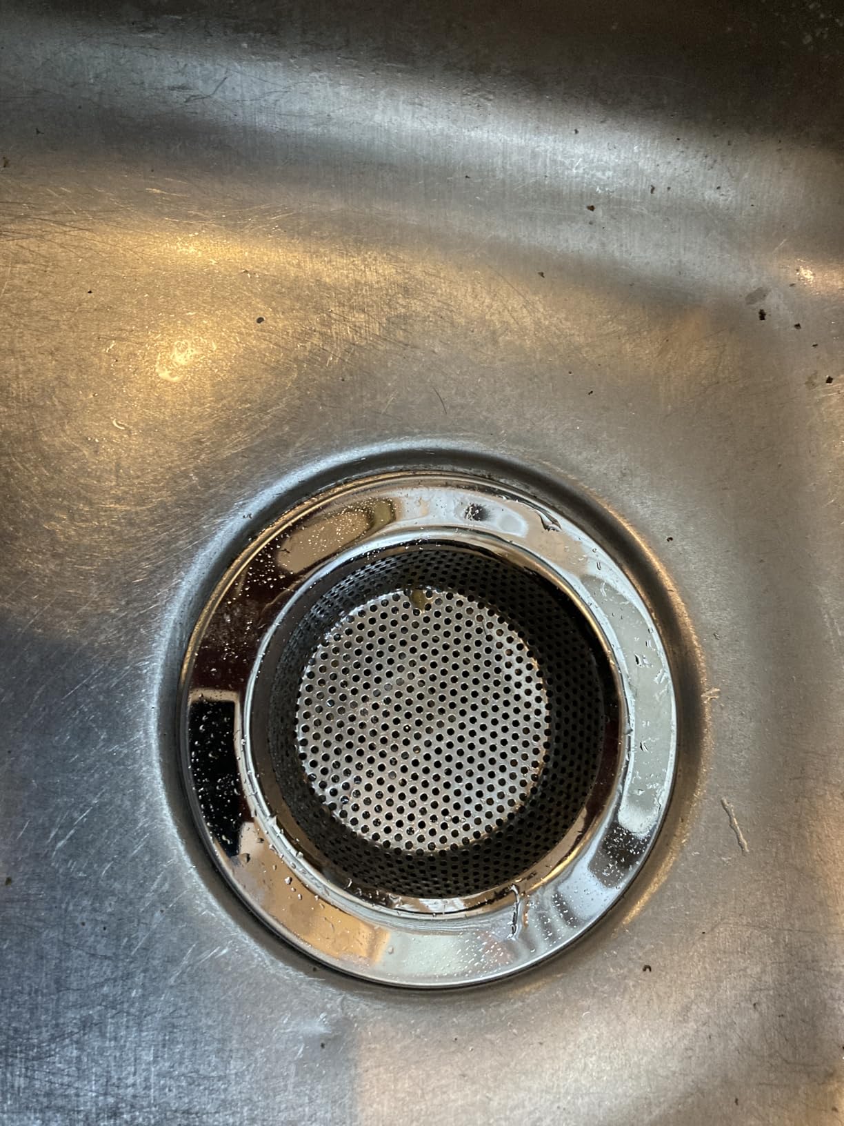 MR.SIGA Kitchen Sink Strainer, Stainless Steel Sink Drain Strainer, Dishwasher Safe, Outer Diameter 4.4 inch/11.2cm, Inner Diameter 3 inch/7.6cm, Pack of 3 customer photo 1