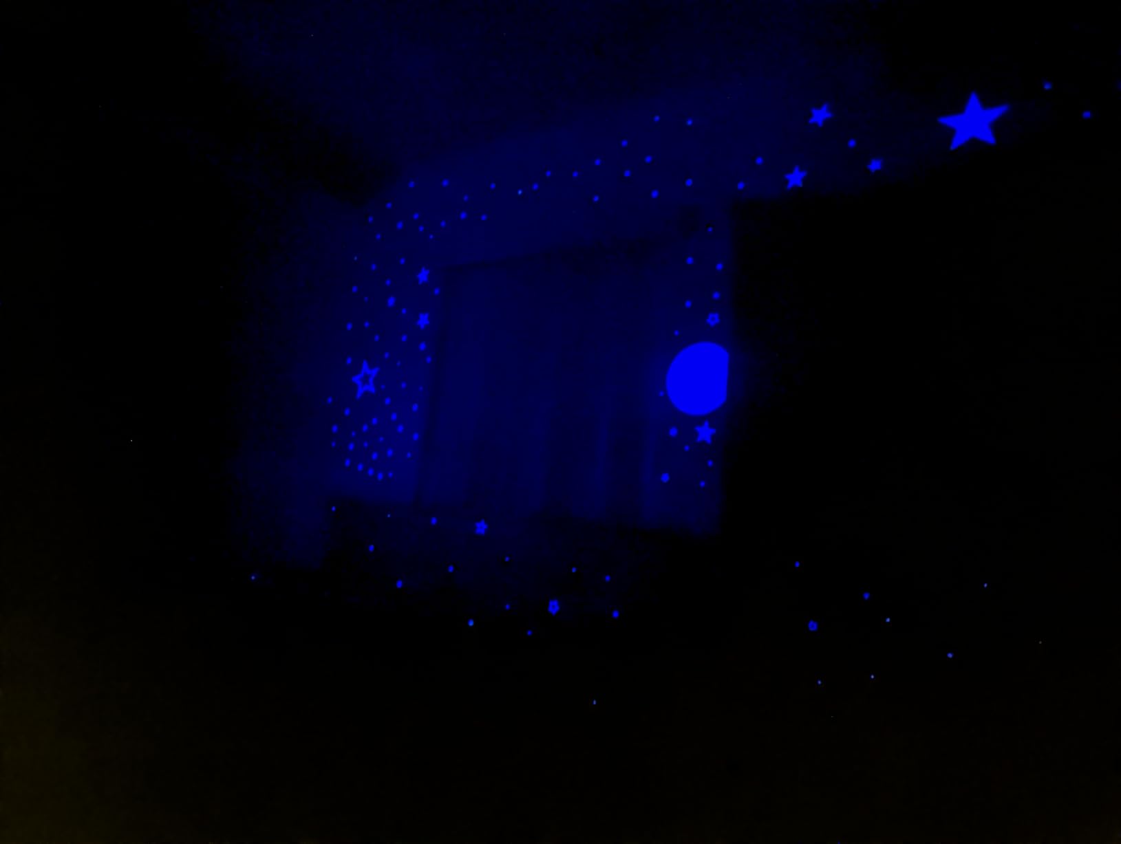 Glow in The Dark Stars for Ceiling, Glow in The Dark Stars and Moon Wall Decals, Ceiling Stars Glow in The Dark Kids Wall Decors Perfect for Kids Nursery Bedroom Living Room customer photo 1