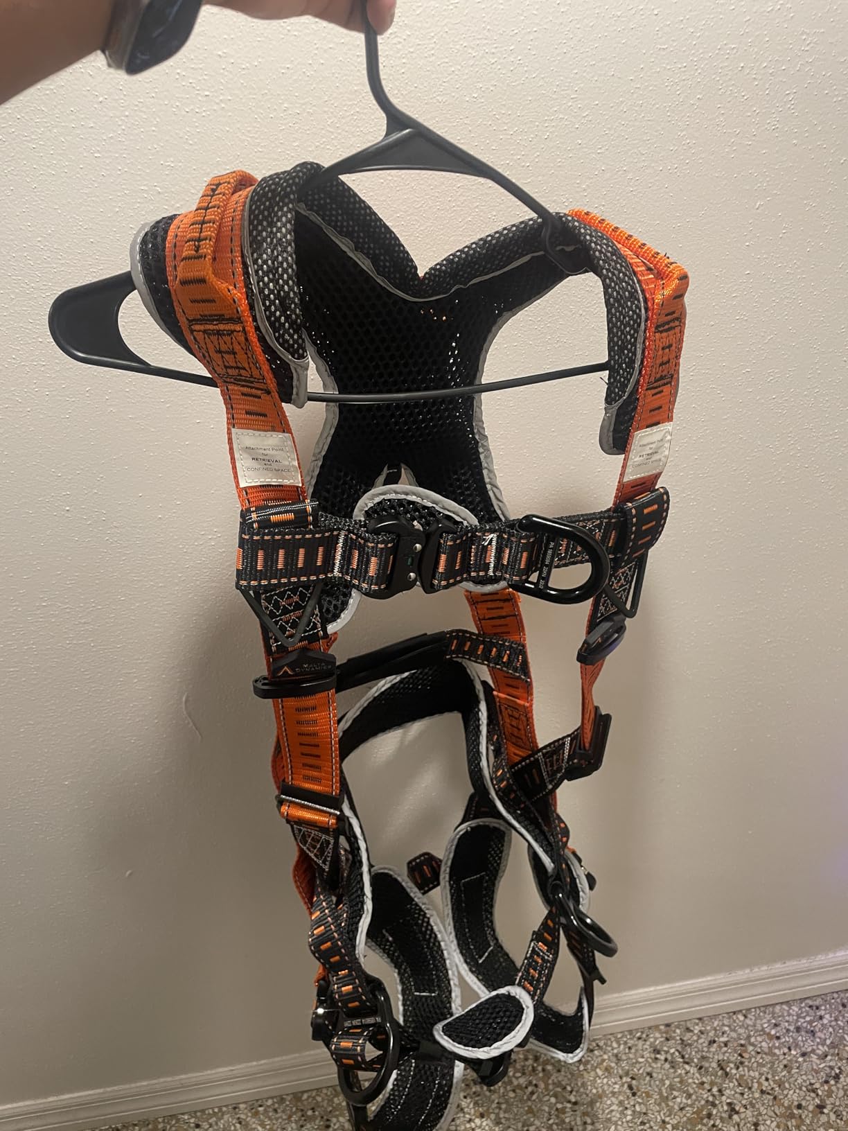 Razorback Elite MAXX - Safety Harness and Fall Protection Kit with Sewn in Lumbar Support Belt and Built-in Rescue Handles for Fall Arrest, OSHA & ANSI Compliant (Large-XLarge) customer photo 1