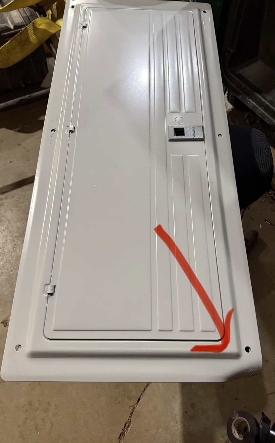 Siemens SN Series 200 Amp 40-Space 40-Circuit Main Breaker Plug-On Neutral Indoor Load Center customer photo 1