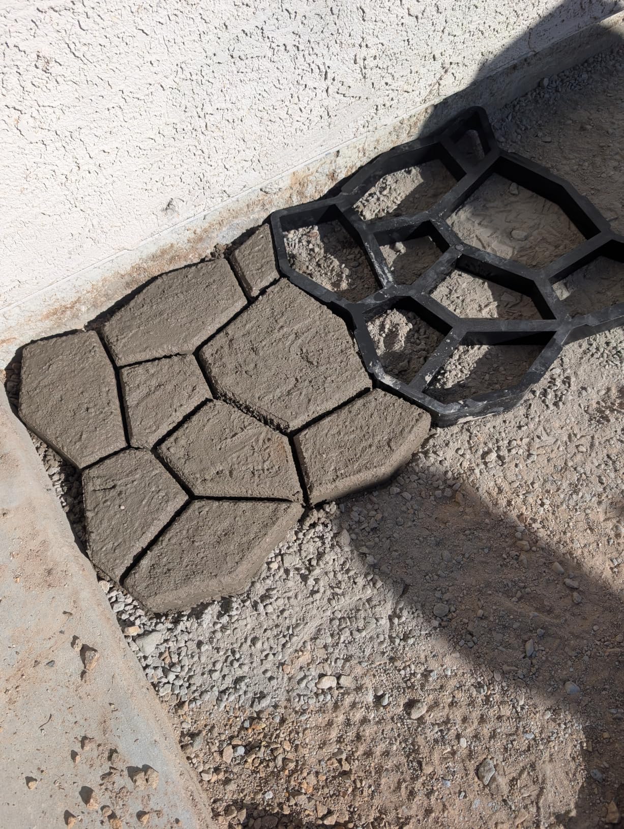 Walk Path Maker, 2 Packs Plus Size: 18.9 x 18.9 x 1.8 inch Pathmate Stone Moldings Paving Pavement Concrete Molds and Foams Stepping Stone Paver Walk Way Cement Mold customer photo 1