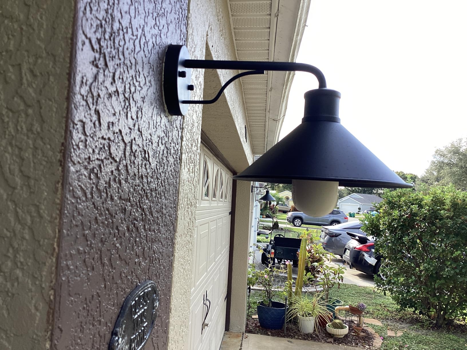 2 Pack Outdoor Wall Lights Wall Mount for House, Porch Light Fixtures, Matte Black Modern Farmhouse Wall Sconce, Classic Barn Lights Outdoor & Indoor-E26 Socket customer photo 2