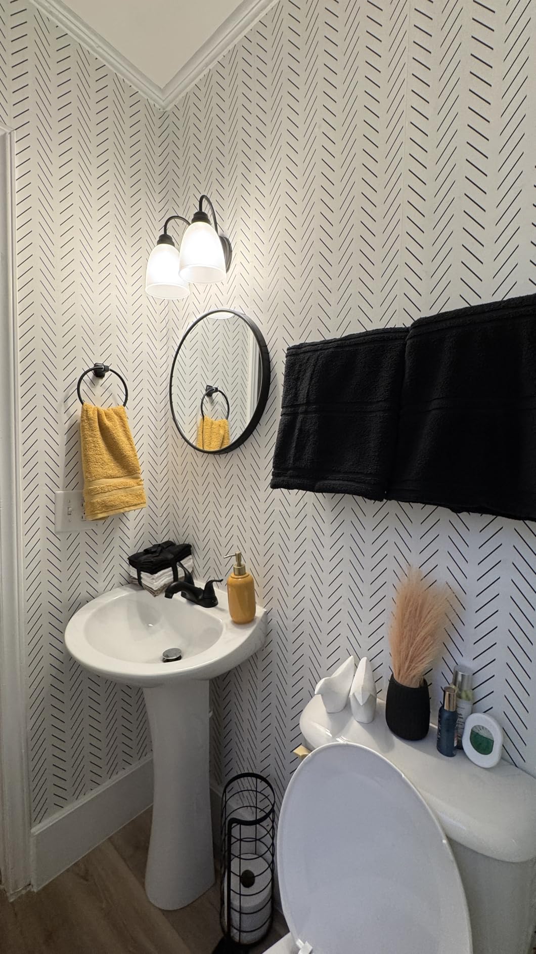 Erfoni Black and White Peel and Stick Wallpaper Herringbone Contact Paper | 17.7in x 118.1in Modern Geometric Removable WallPaper Bathroom Peel and Stick Self Adhesive Contact Paper for Accent Wall customer photo 2