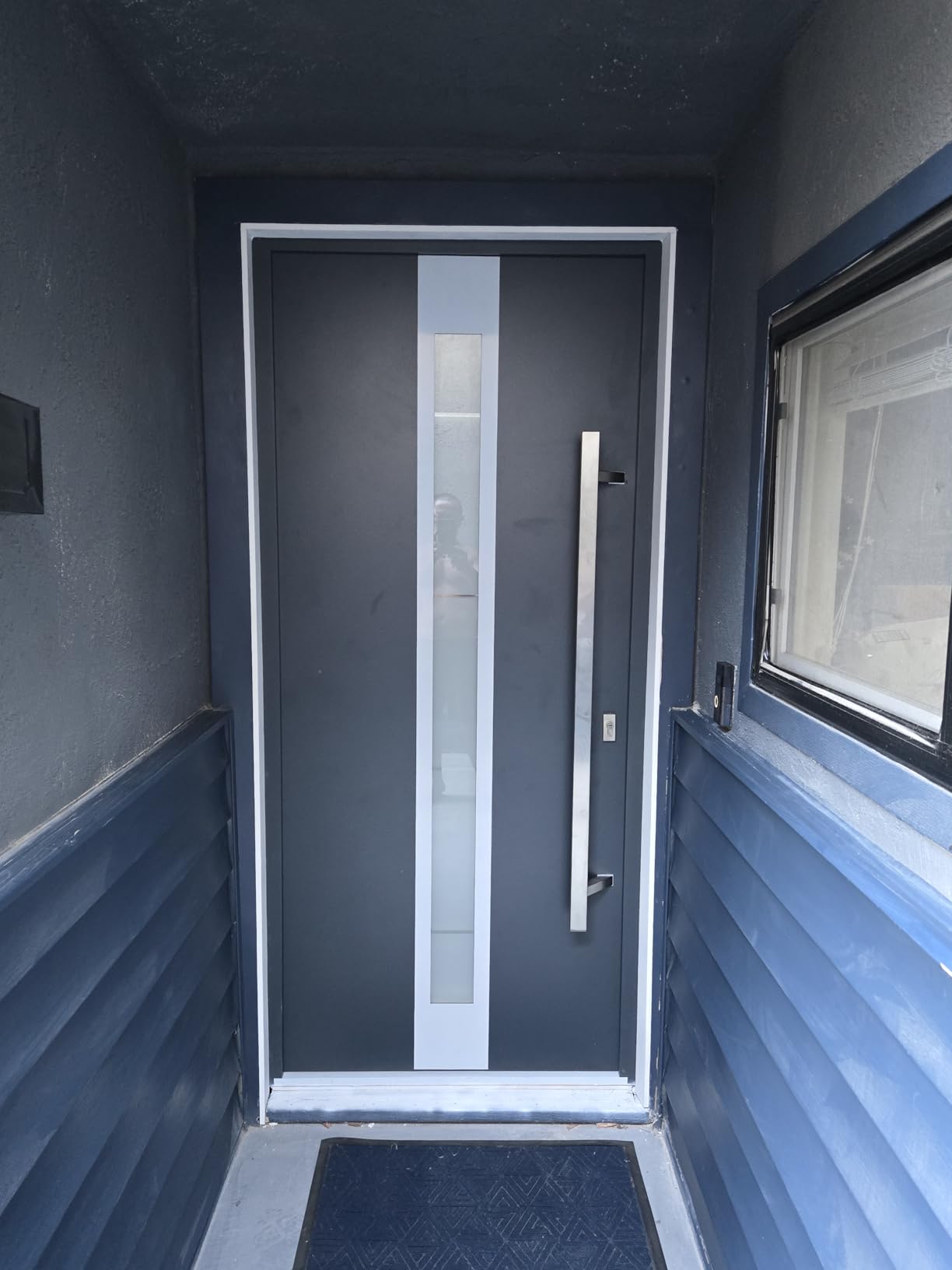 VDOMDOORS Modern Steel Front Exterior Door 36 x 80 inch | Prehung Insulated Security Entry Door with Frosted Glass Insert, Painted Gray Graphite, Left-Hand Inswing customer photo 1