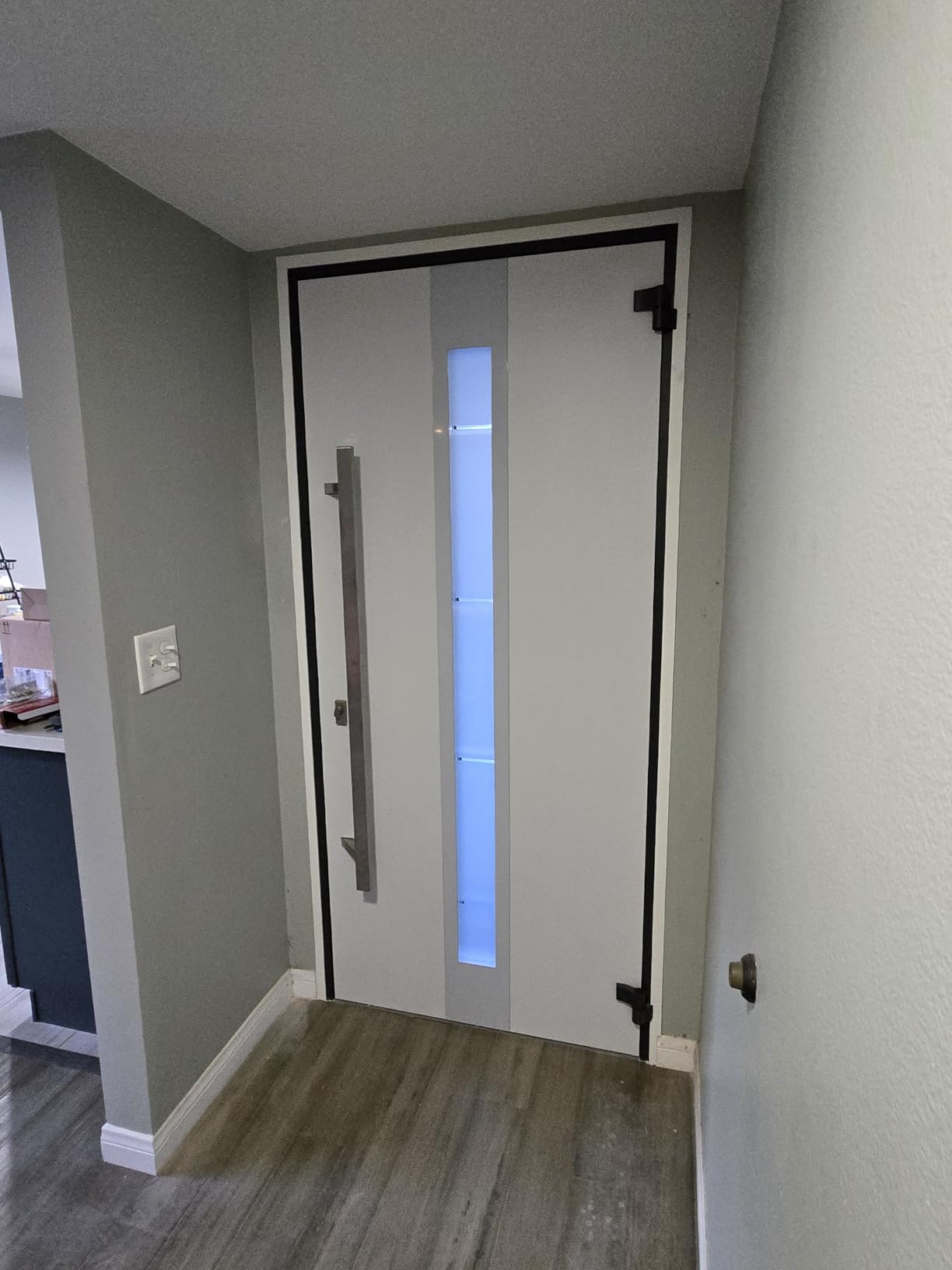 VDOMDOORS Modern Steel Front Exterior Door 36 x 80 inch | Prehung Insulated Security Entry Door with Frosted Glass Insert, Painted Gray Graphite, Left-Hand Inswing customer photo 2