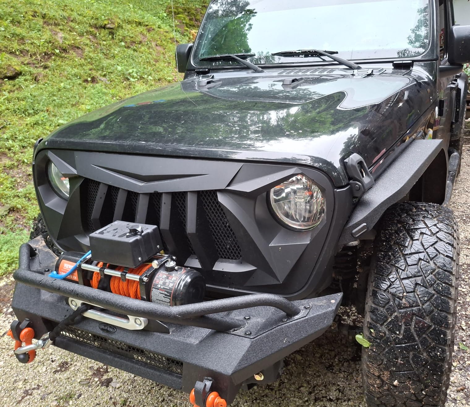 VEVOR ATV Winch, 4500 lb Electric Winch with Synthetic Rope, 12V DC ATV UTV Winch 1/4 in x 39 ft Aluminum Fairlead Wired Remote Control, IP55 Waterproof customer photo 1