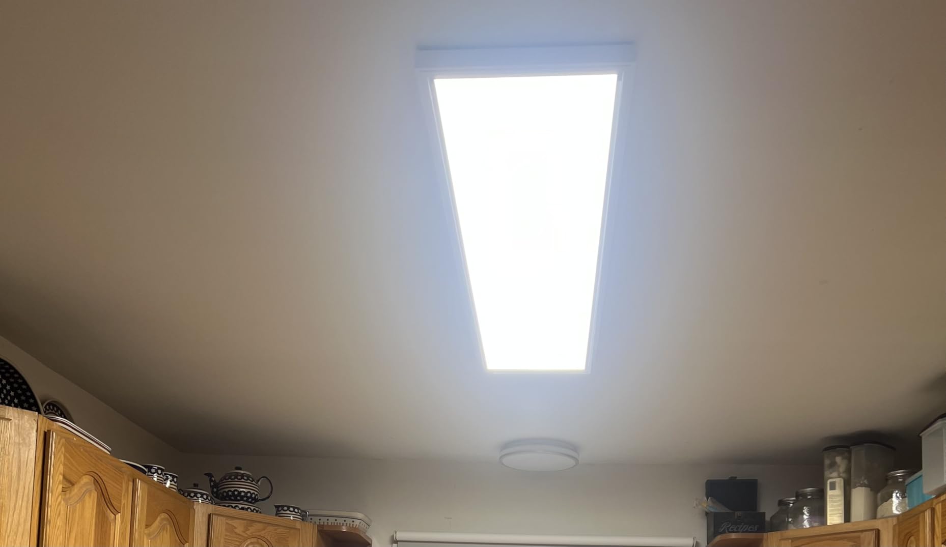 Lithonia Lighting 1x4 LED Flat Panel Light, 4000 Lumens, 3500K/4000K/5000K | CPANL 1 Ft. x 4 Ft. LED Light Panel, Ceiling Lighting Fixture, 3-in-1 Switchable CCT, Includes Ceiling Mount Bracket, White customer photo 2