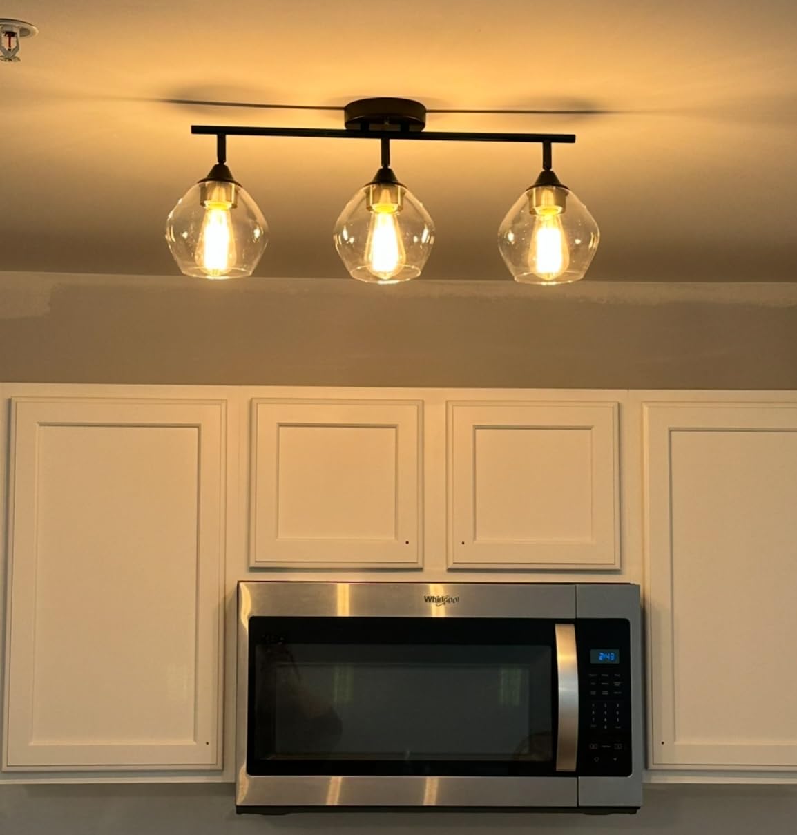 Globe Electric 59628 Jackson 3-Light Track Lighting, Brushed Nickel, Clear Glass Shades, Silver, Bulb Not Included customer photo 2