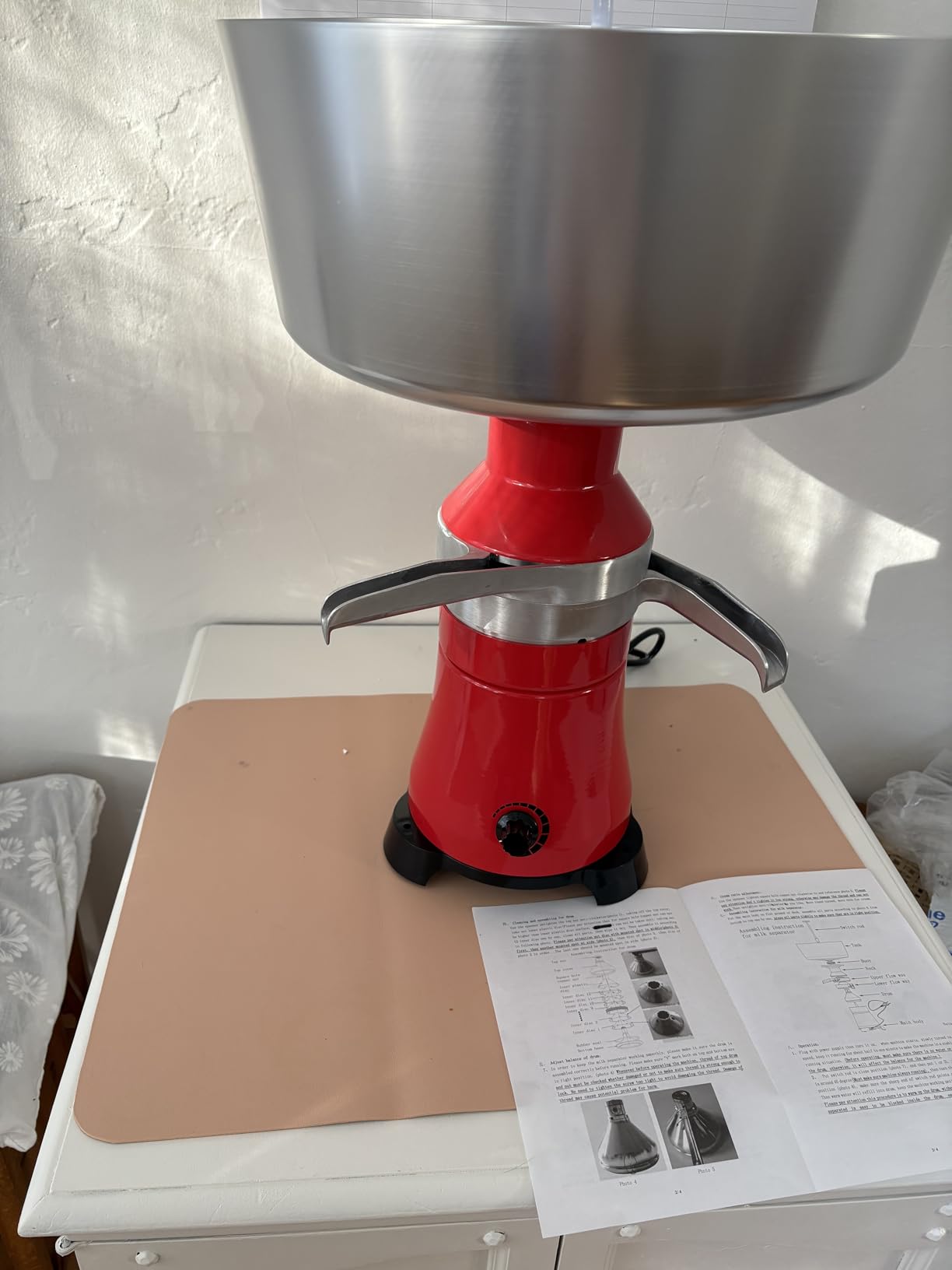 Milk Cream Centrifugal Separator Electric Cream Separator Stainless Steel 100L/H Goat Cow Milk Separator Turning Raw or Whole Milk into Cream and Skim Milk for 110V 100W customer photo 1