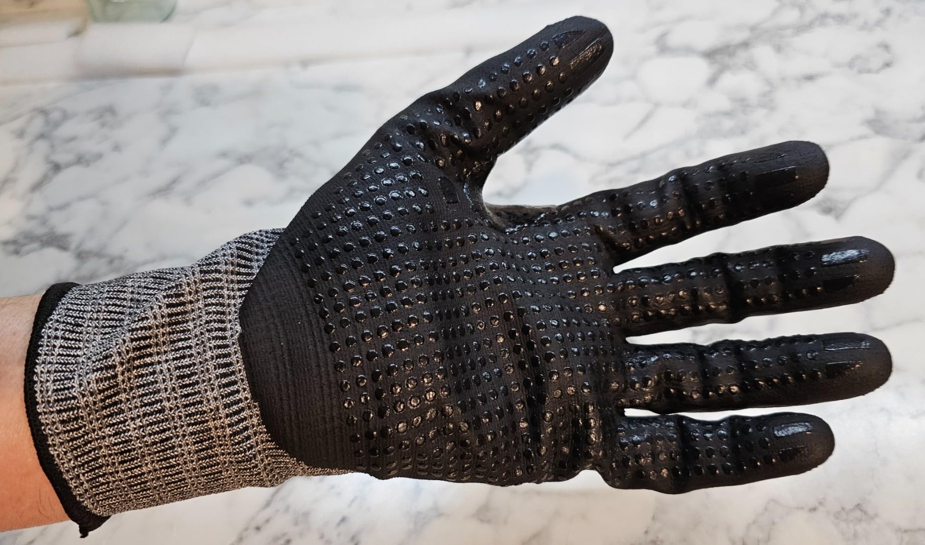 Schwer A4 AIR-SKIN Cut Resistant Work Gloves with Extreme Lightweight & Thin, Grip Glove for Fishing, Refined Work, Gardening Gloves for Yard, Touchscreen, 3D-Comfort Fit, Men Women Gifts, AR3900, L customer photo 1