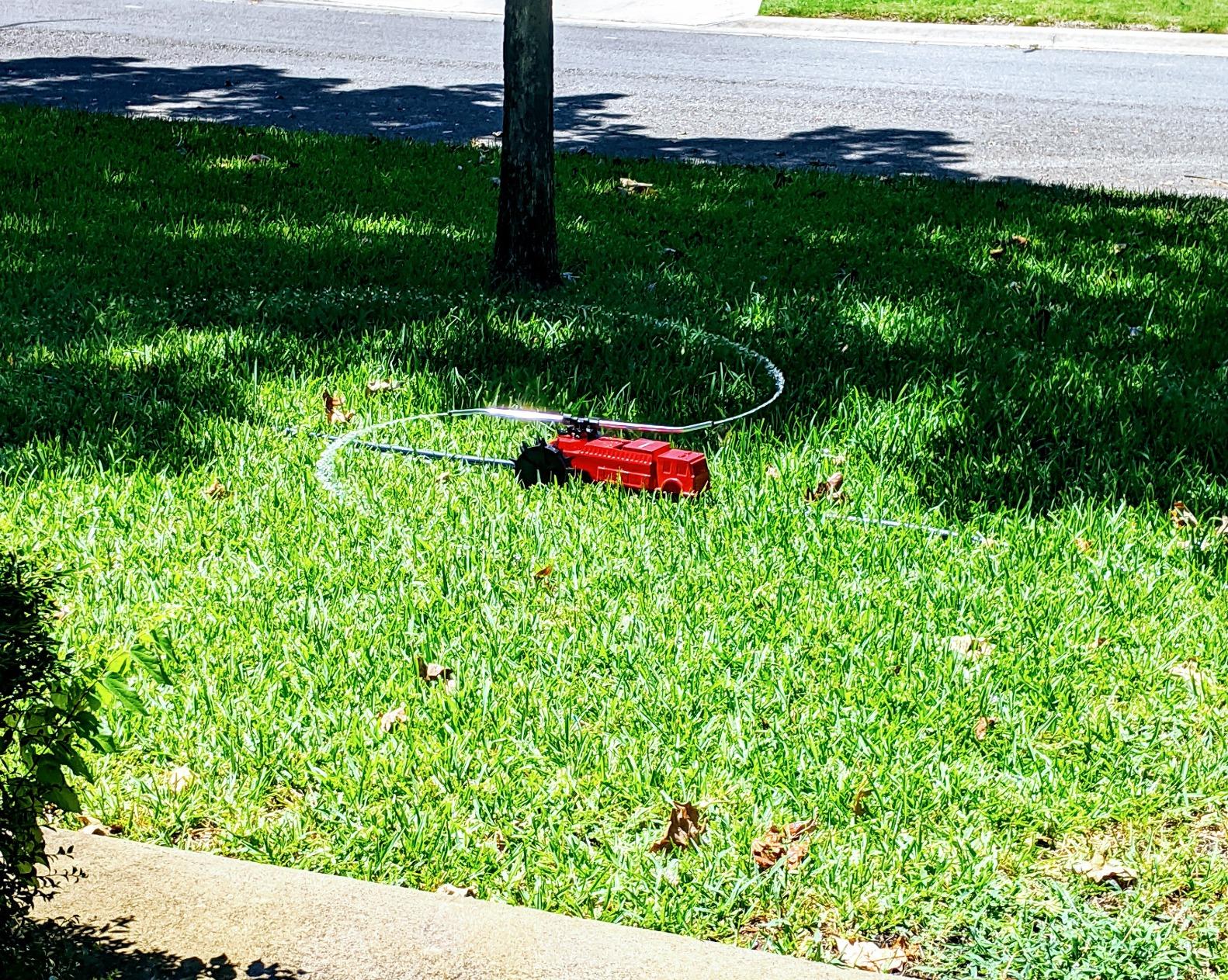 Melnor 65193AMZ Traveling Sprinkler with QuickConnects customer photo 1
