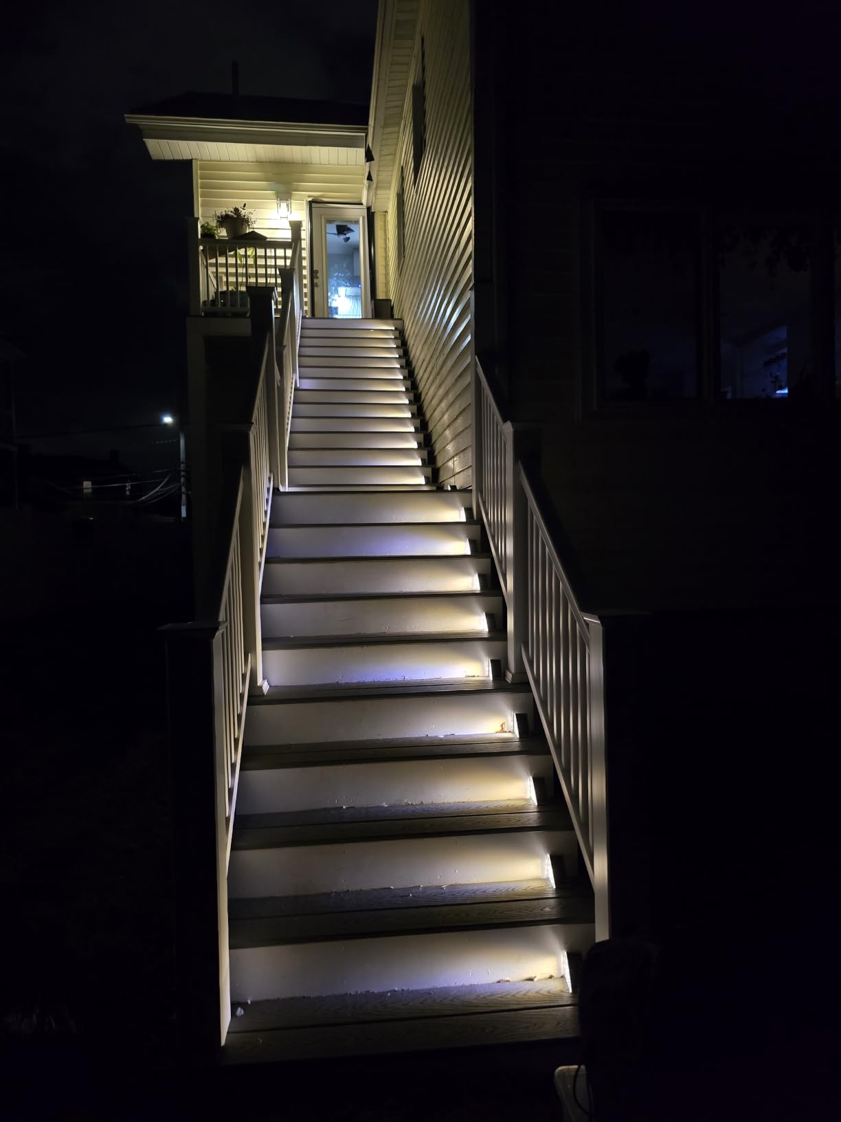 LED Solar Step Lights Waterproof Outdoor Stair Lights, Solar Deck Lights Outdoor Decor IP67 Solar Decoration Lights for Yard, Patio, Garden, Walkways, Front Door, Pathway, Driveway, Porch 6 Pack customer photo 2