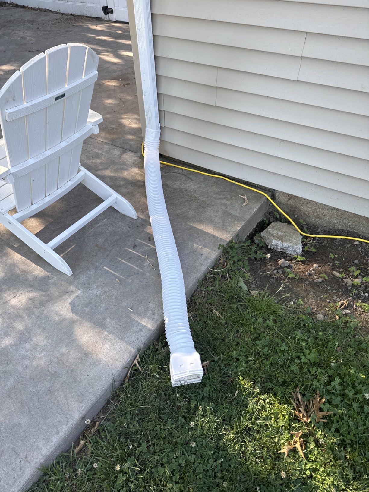 plusgutter White-2pack Rain Gutter Downspout Extensions Flexible, Drain Downspout Extender,Down Spout Drain Extender, Gutter Connector Rainwater Drainage,Extendable from 21 to 68 Inches customer photo 2