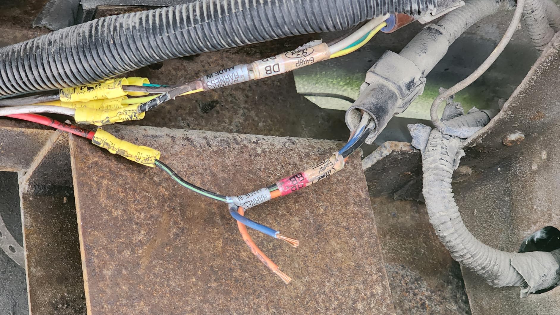 Tekonsha 8508220 Brake-EVN Proportional Brake Controller for Trailers with 1-4 Axles, Compatible with Ford, GM, Chevy, Dodge, RAM, Toyota. Wiring Harness is NOT Included. customer photo 1
