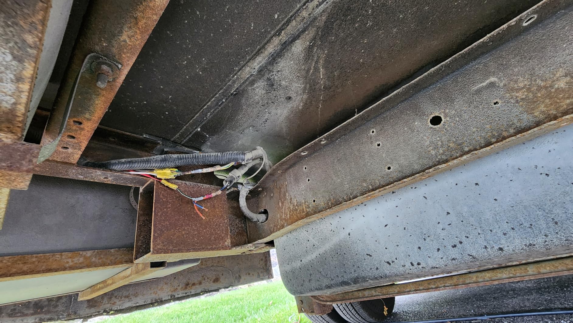 Tekonsha 8508220 Brake-EVN Proportional Brake Controller for Trailers with 1-4 Axles, Compatible with Ford, GM, Chevy, Dodge, RAM, Toyota. Wiring Harness is NOT Included. customer photo 2