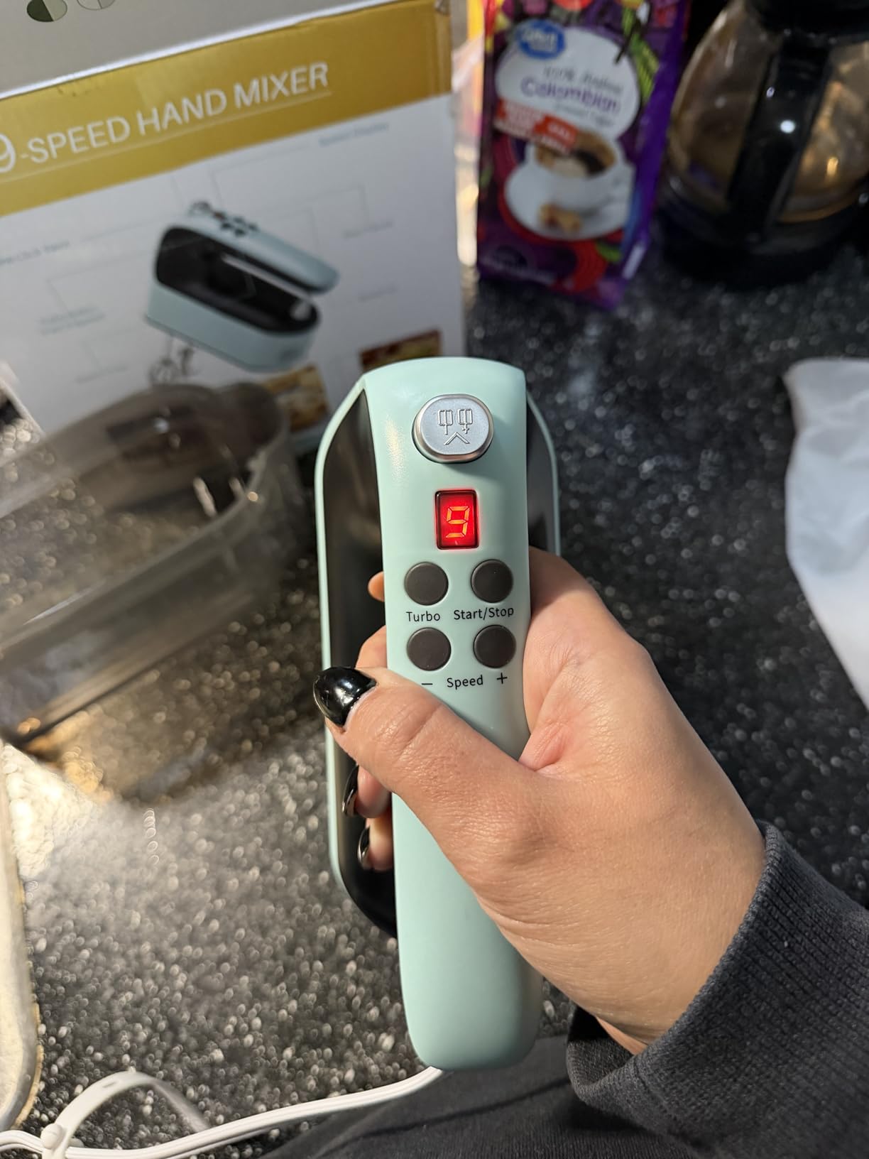 Yomelo 9-Speed Digital Hand Mixer Electric, 400W Powerful DC Motor, Hand Mixer Electric Handheld with Snap-On Storage Case, 5 Stainless Steel Accessories, Beaters, Dough Hooks, Whisk (Ice Blue/Black) customer photo 1
