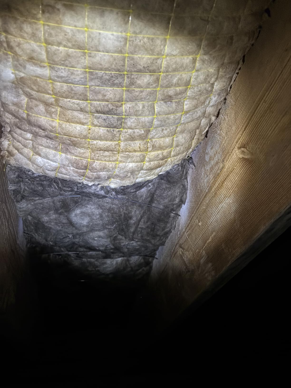 R-13 EcoRoll 15inch Wide Kraft Faced Fiberglass Insulation Roll 3-1/2