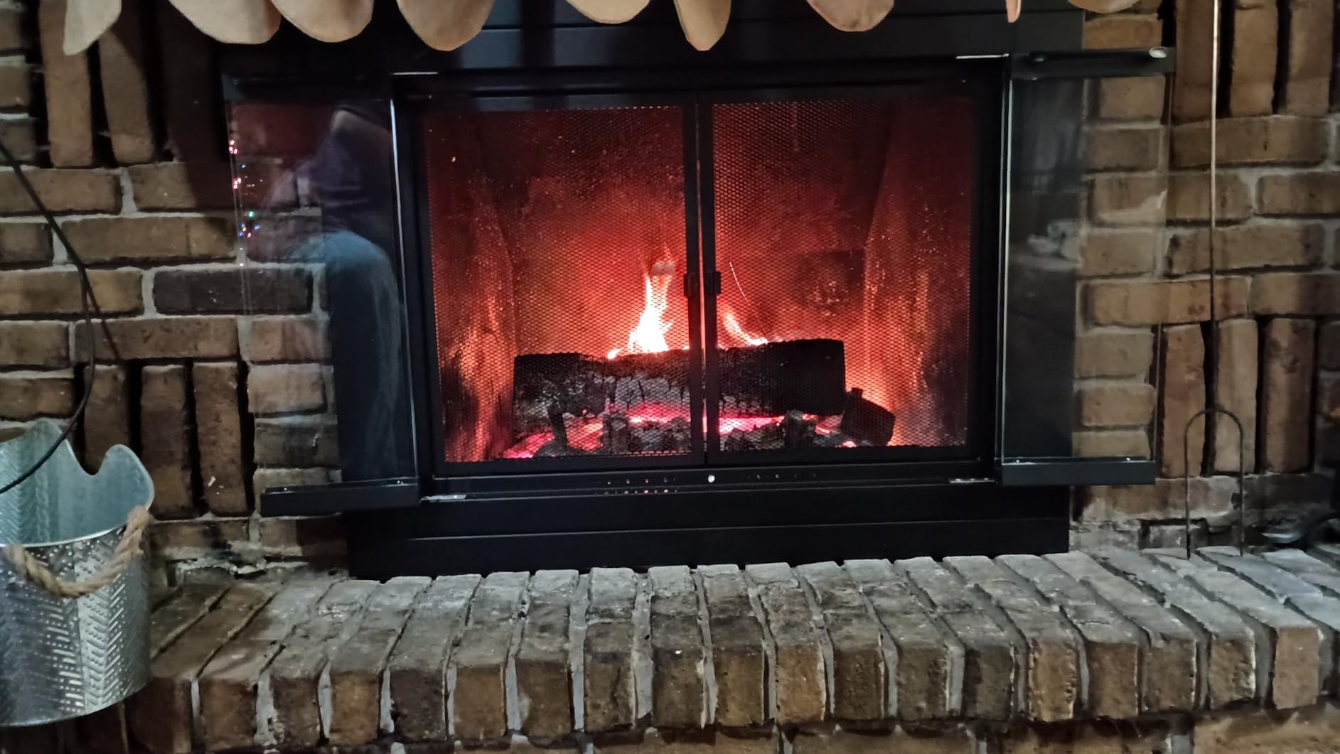 Stanbroil Fireplace Glass Bi-fold Style Door, Black, Small customer photo 2