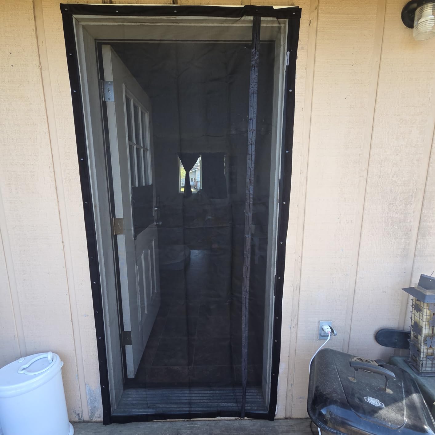 Upgraded Magnetic Screen Door Thicker 255g/m2 Reinforced Mesh, Reversible Left Right Side Opening, Fit Door Size 38 x 82 Inch, Retractable Door Screen Magnetic Closure, Door Curtain for Single Front Door customer photo 2