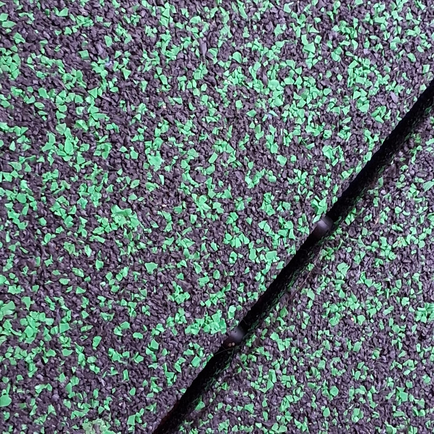 Elevate Rubber Tiles - 2