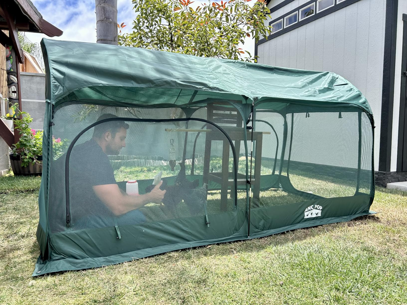 ANC POP Portable Chicken Run Large Pop-Up Chicken Pen for Small Animals Outdoor Gardening Net with 3 Doors and Handbag, Easy to Install and Storage, Green customer photo 2