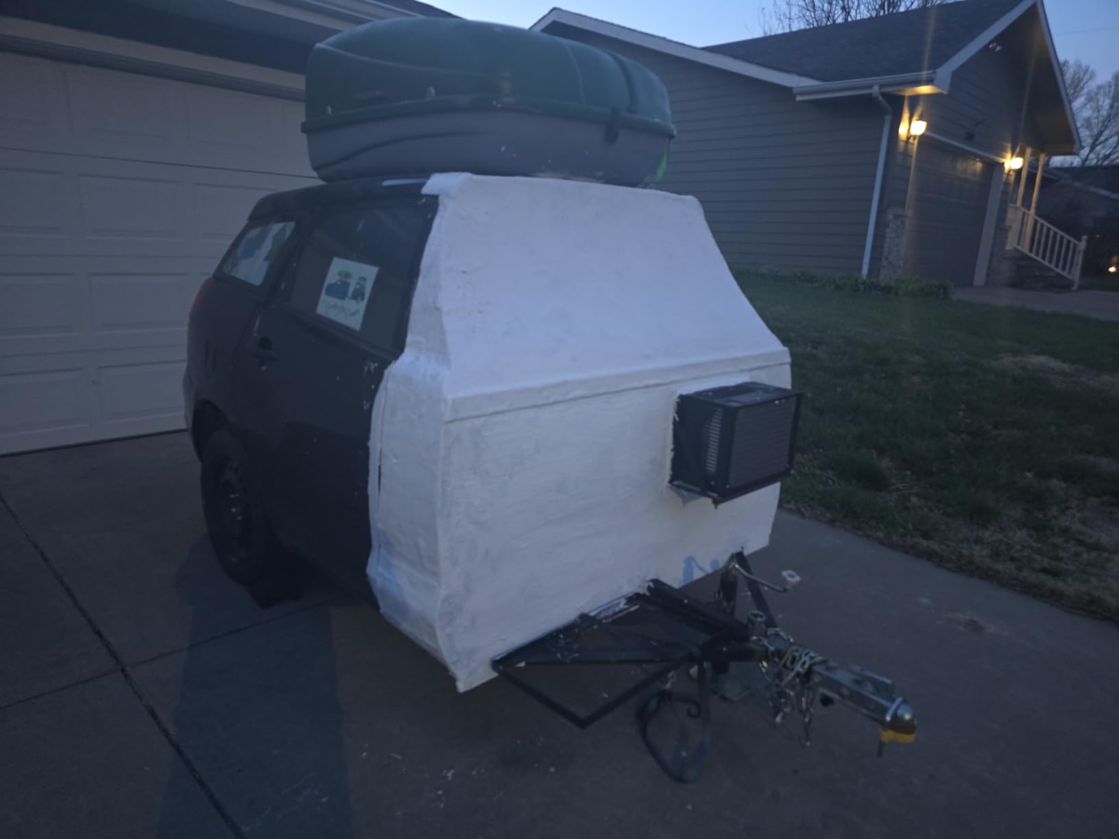 Liquid Rubber Silicone Roof Coating UV-Reflective Coating, White, 1 Gallon customer photo 2