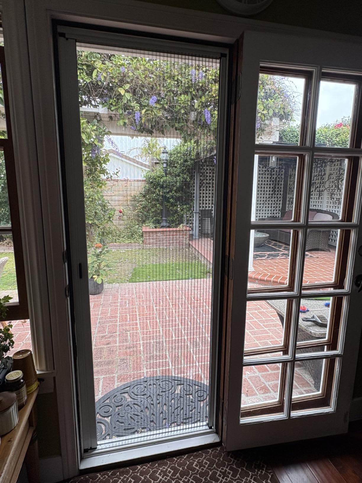 MaKefeile No-Drilling Retractable Screen Door, Folding Sliding Screen Doors with Aluminum Frame for Patio French Front Door Bedroom kitchen, Custom Screen for Single/Double Door, Customize Size, White customer photo 2